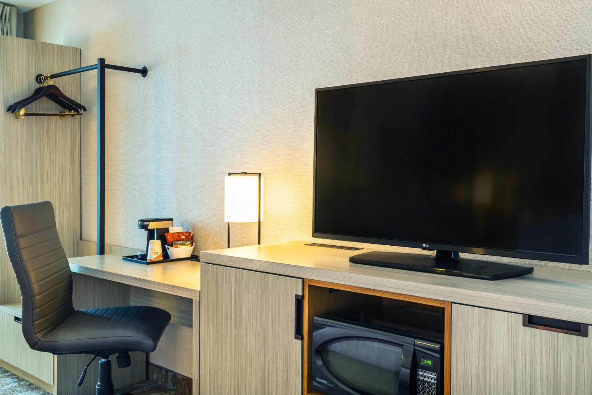 Standard Room 2 Queen Beds Second Floor,1669011929:JPEG