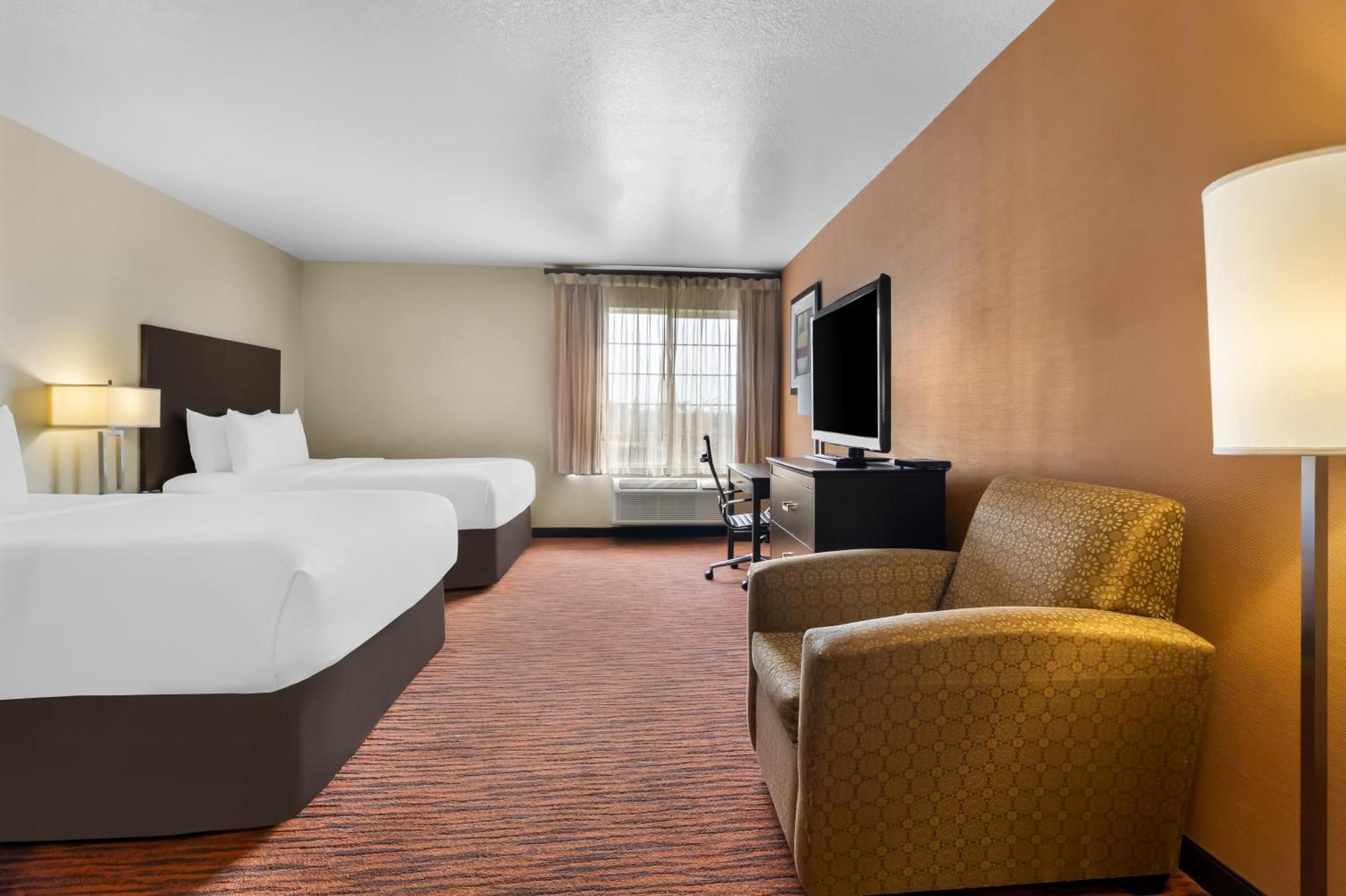 Standard King Room Accessible or Non-Smoking