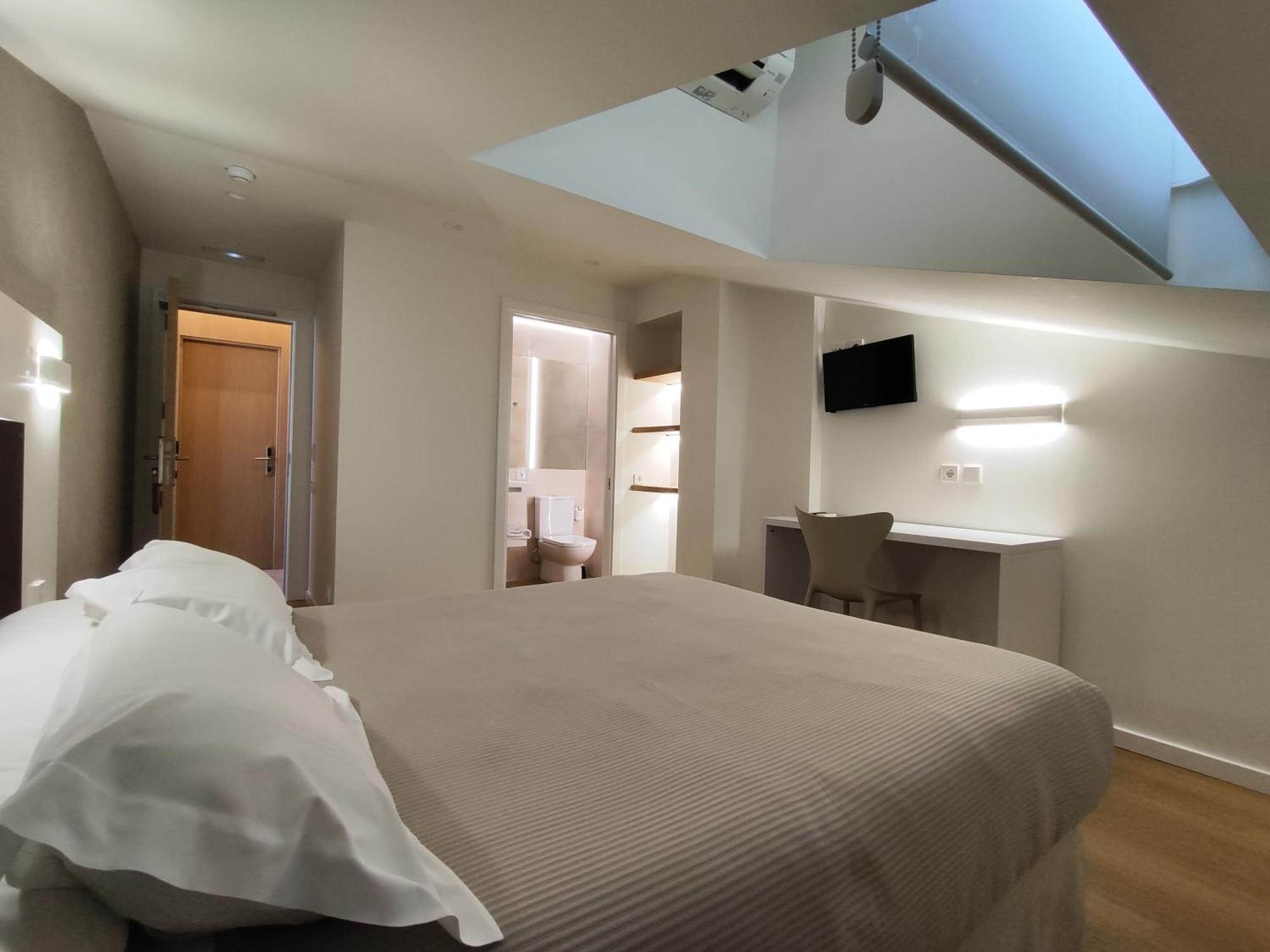 Double Room,1669013716:JPEG
