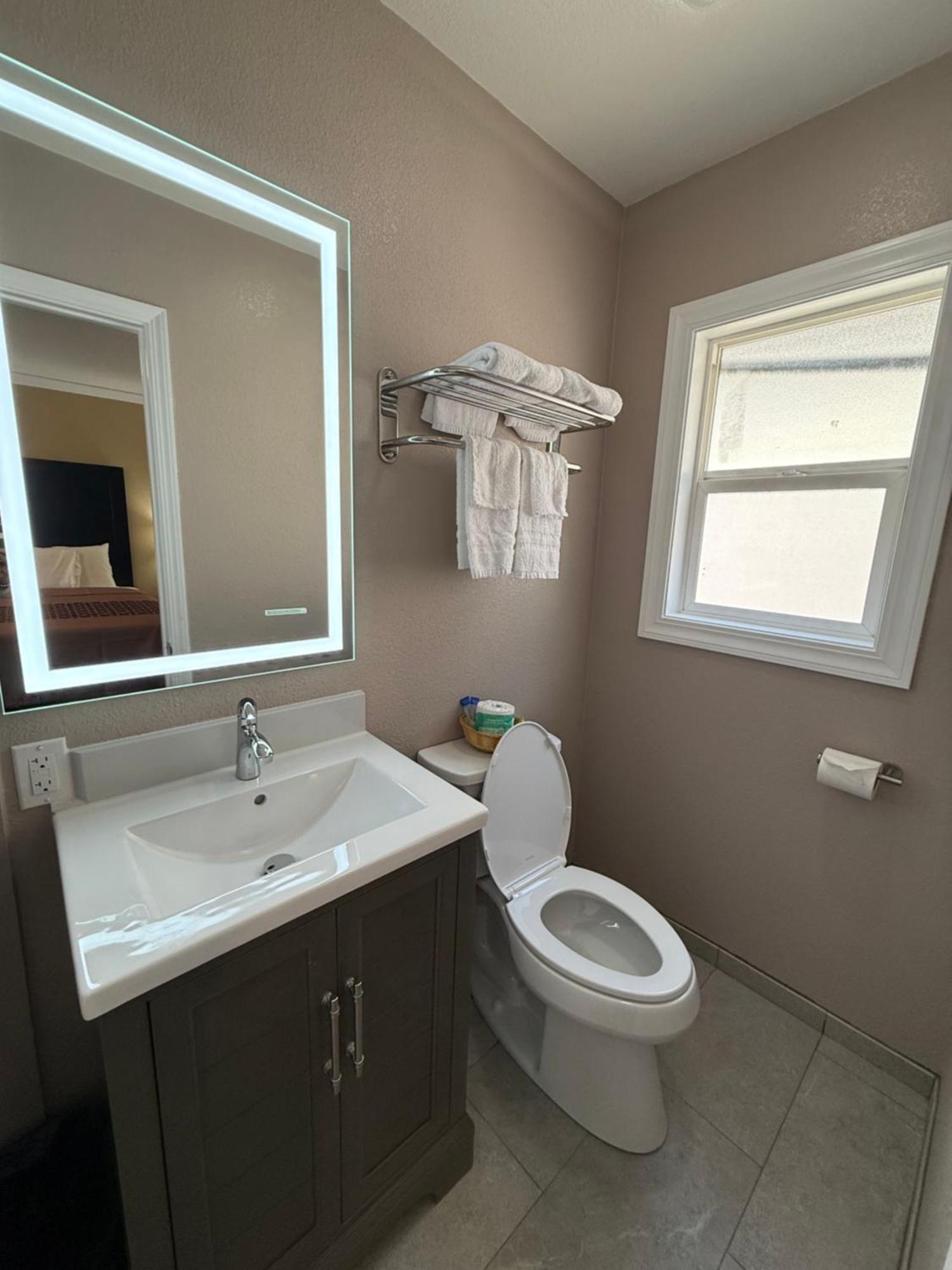 Superior Queen Room