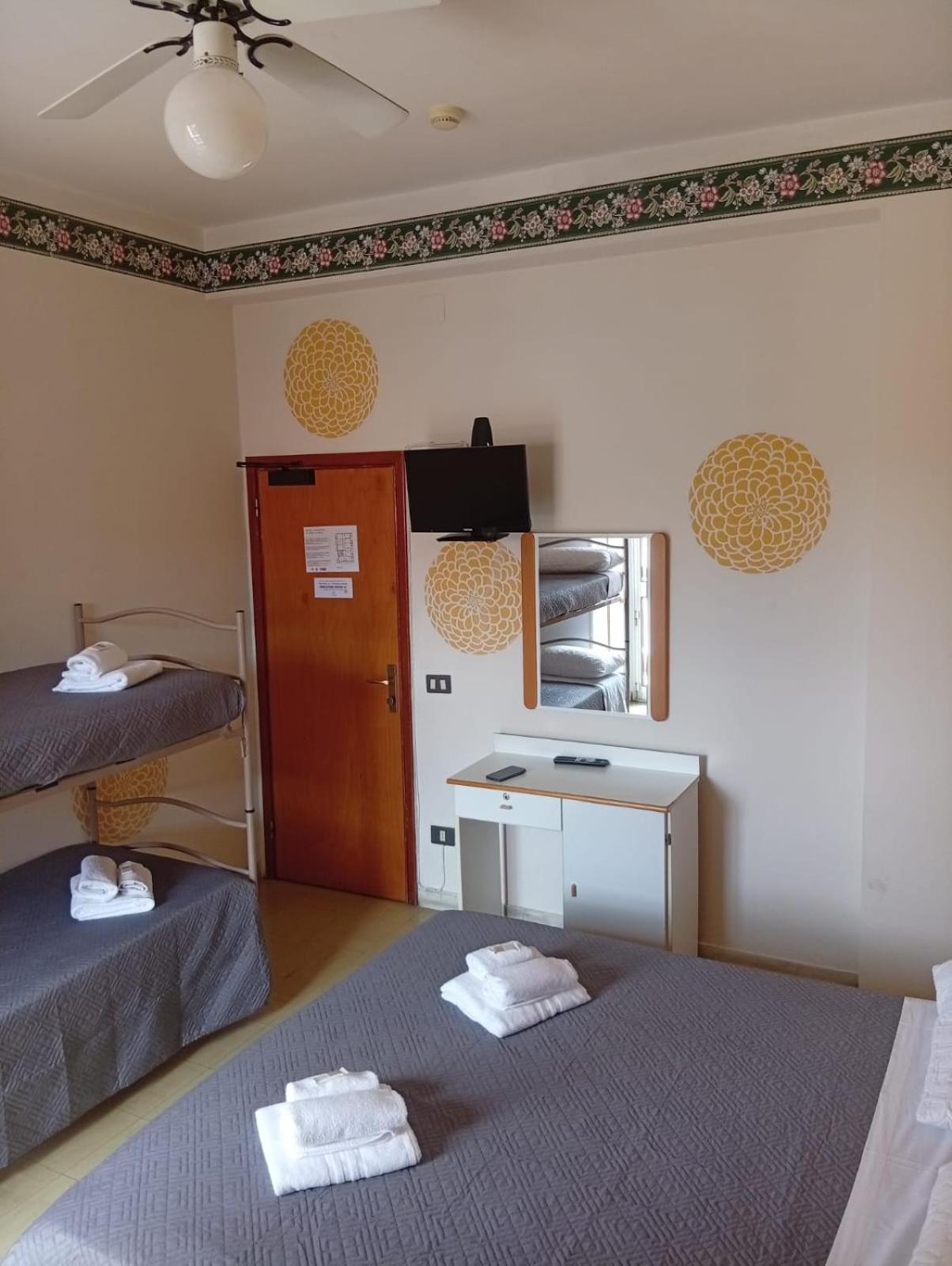 Quadruple Room Balcony,1671617101:JPEG