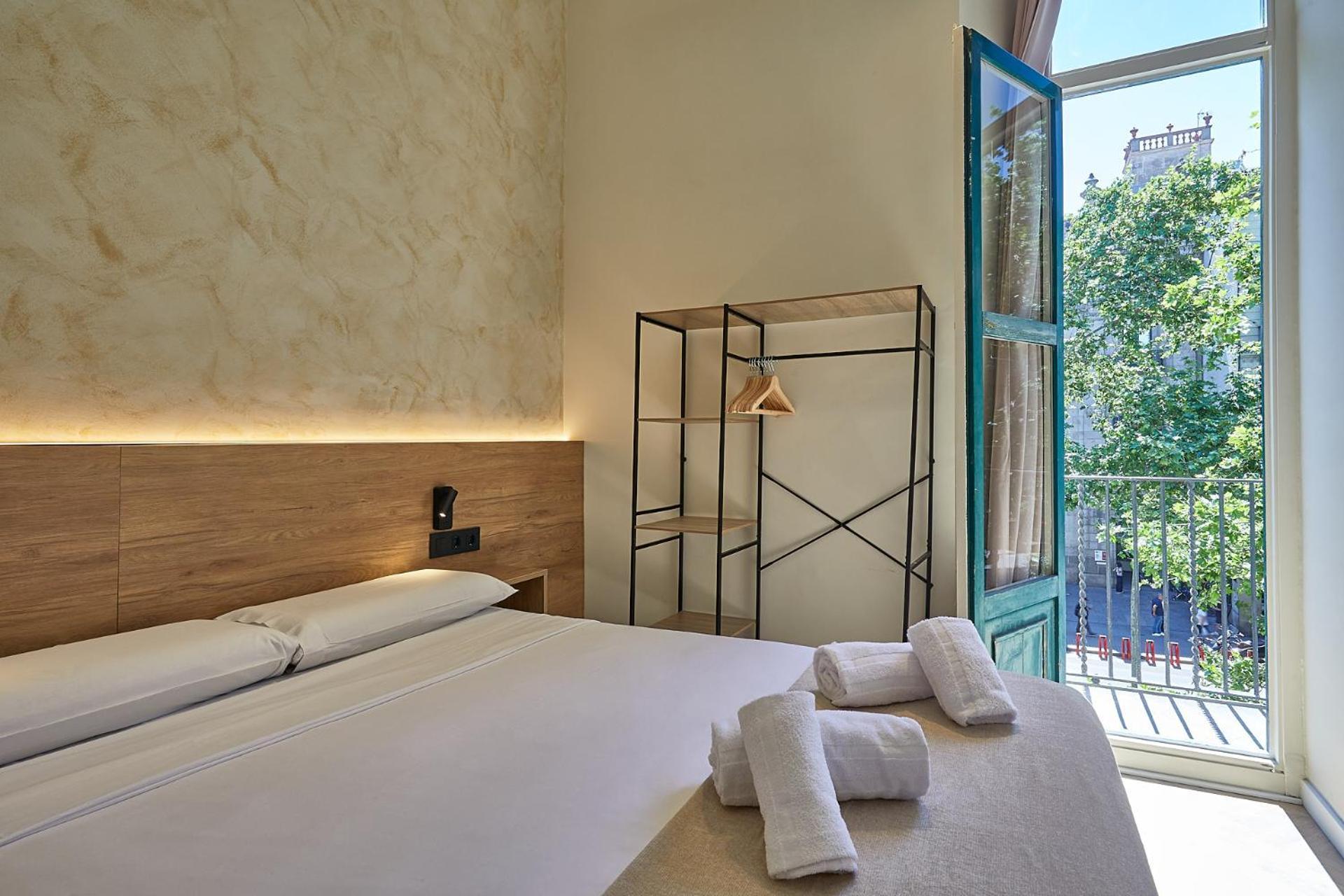 Triple Room Shower