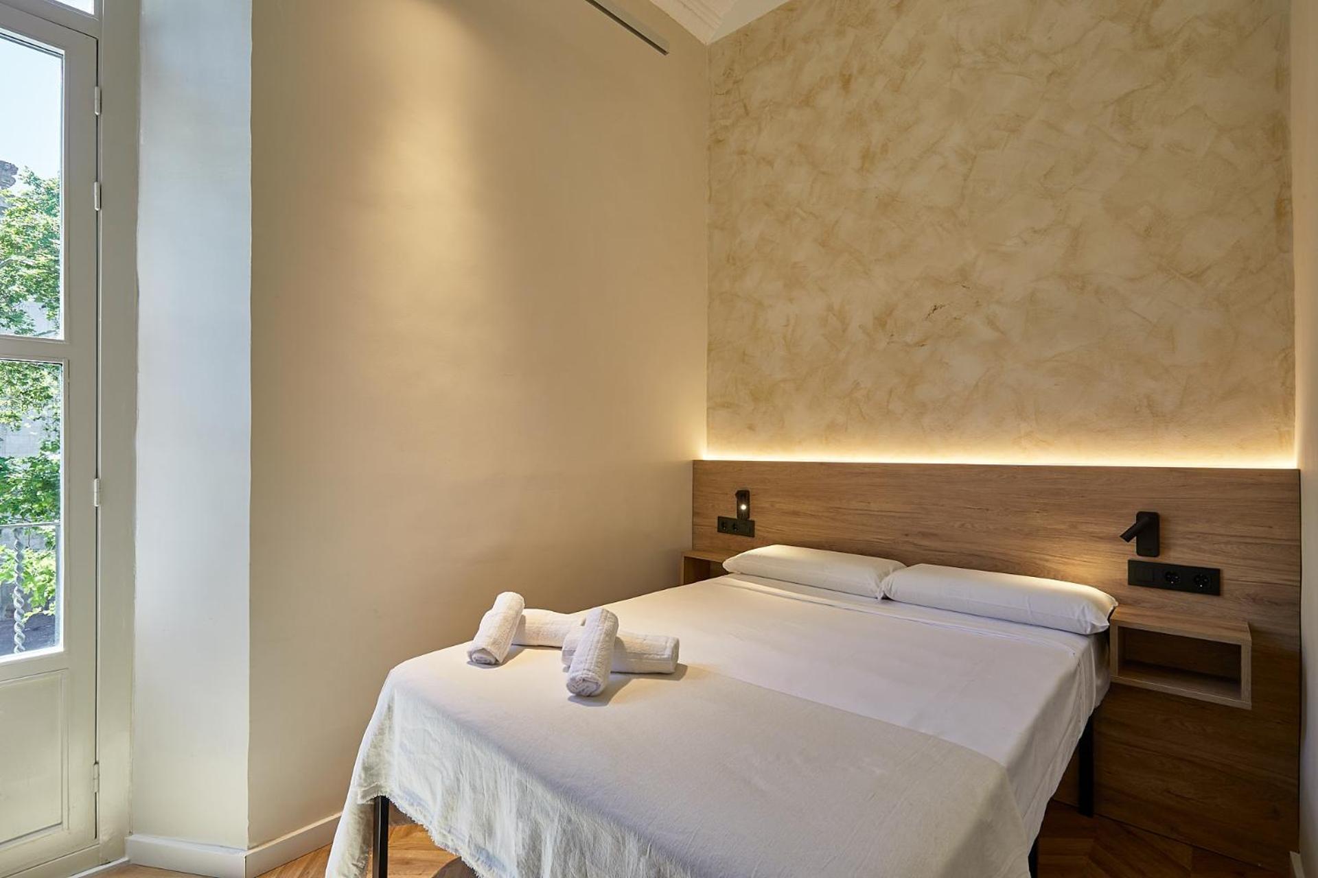 Double Room Private Bathroom