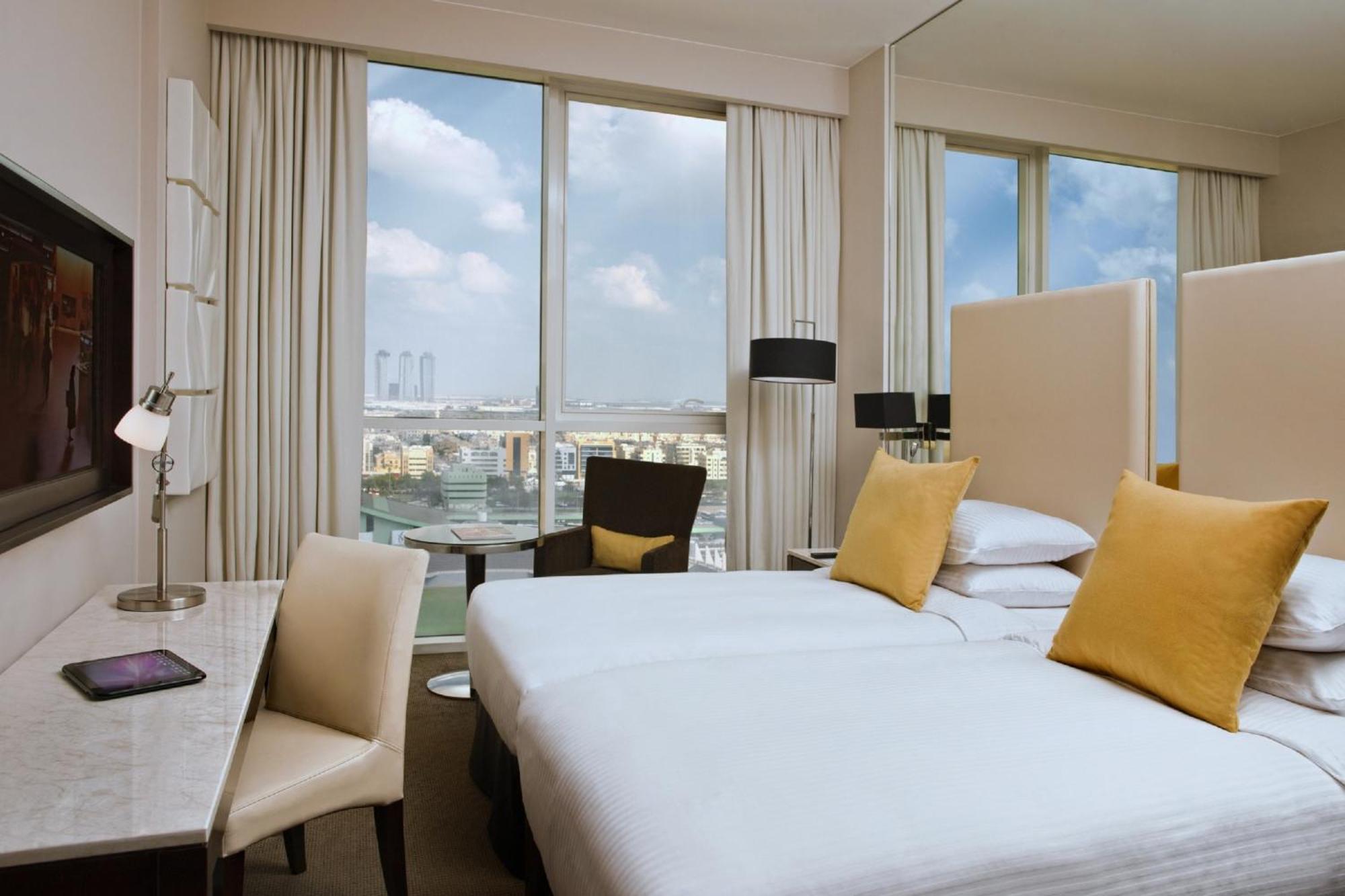 Centro Prime Room Stadium View Twin Beds