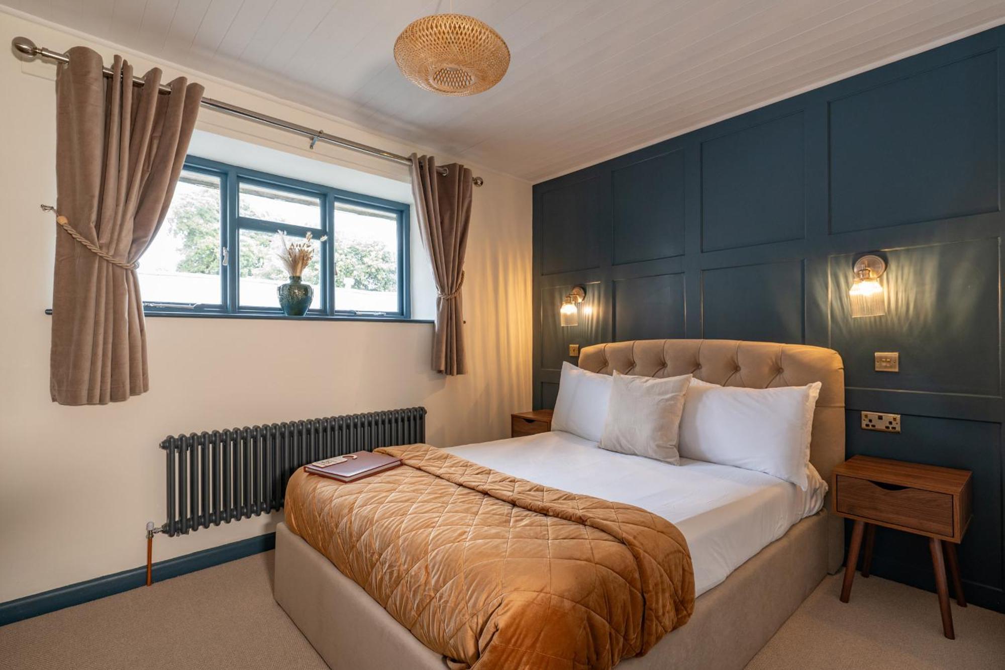 Standard Double Room,1675746980:JPEG