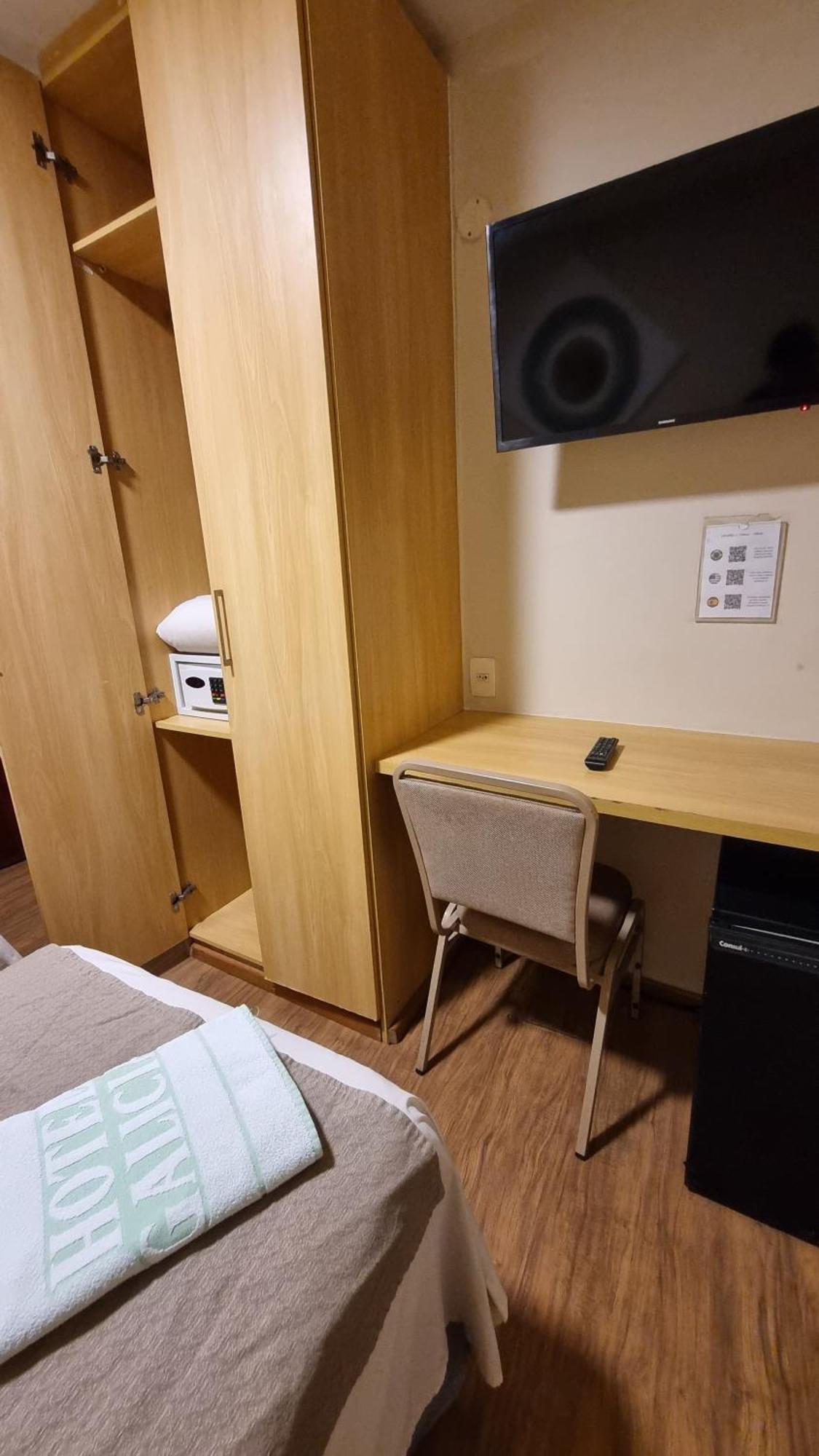 Quarto Duplo Standard