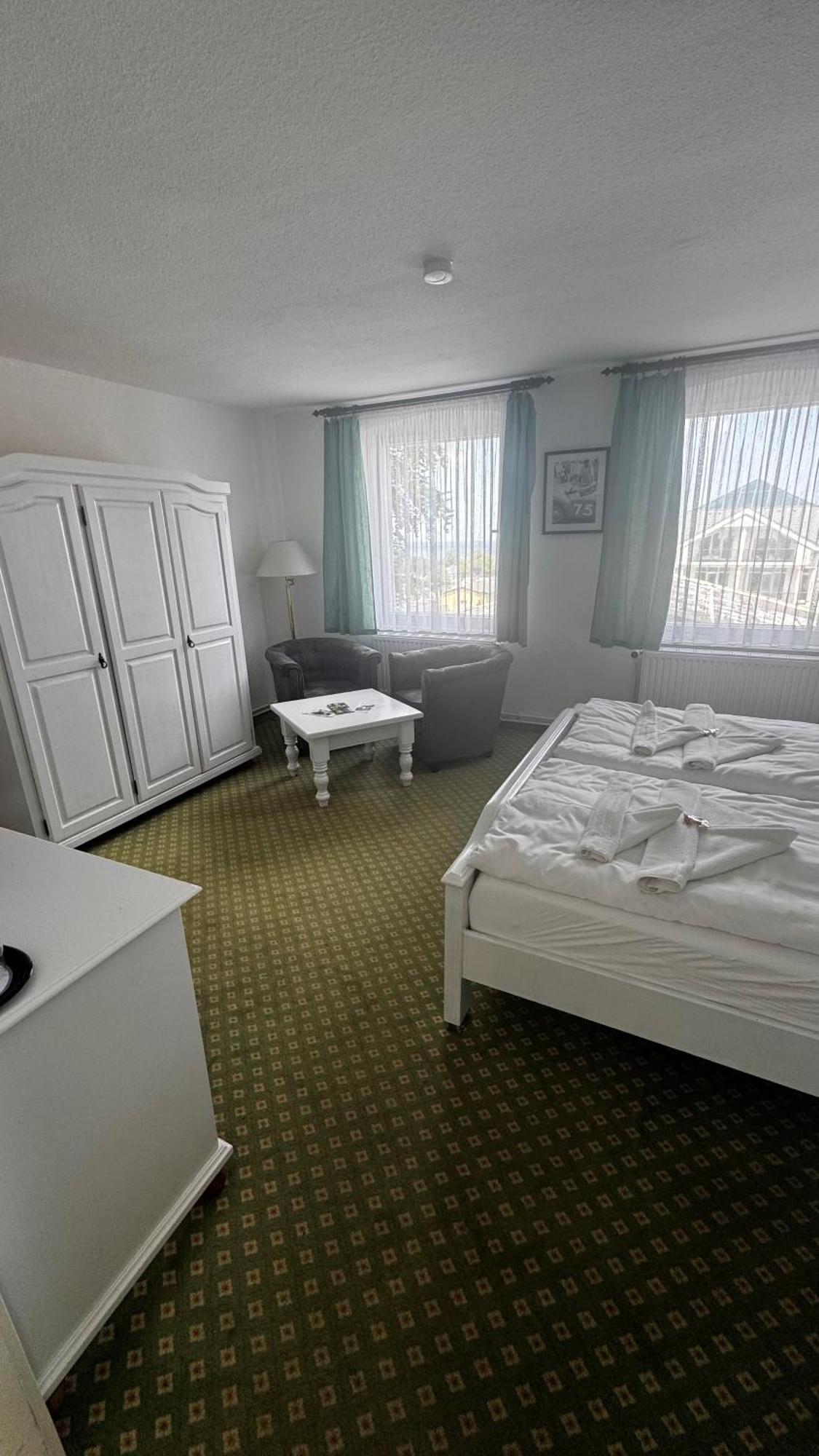 Budget Double Room Annex