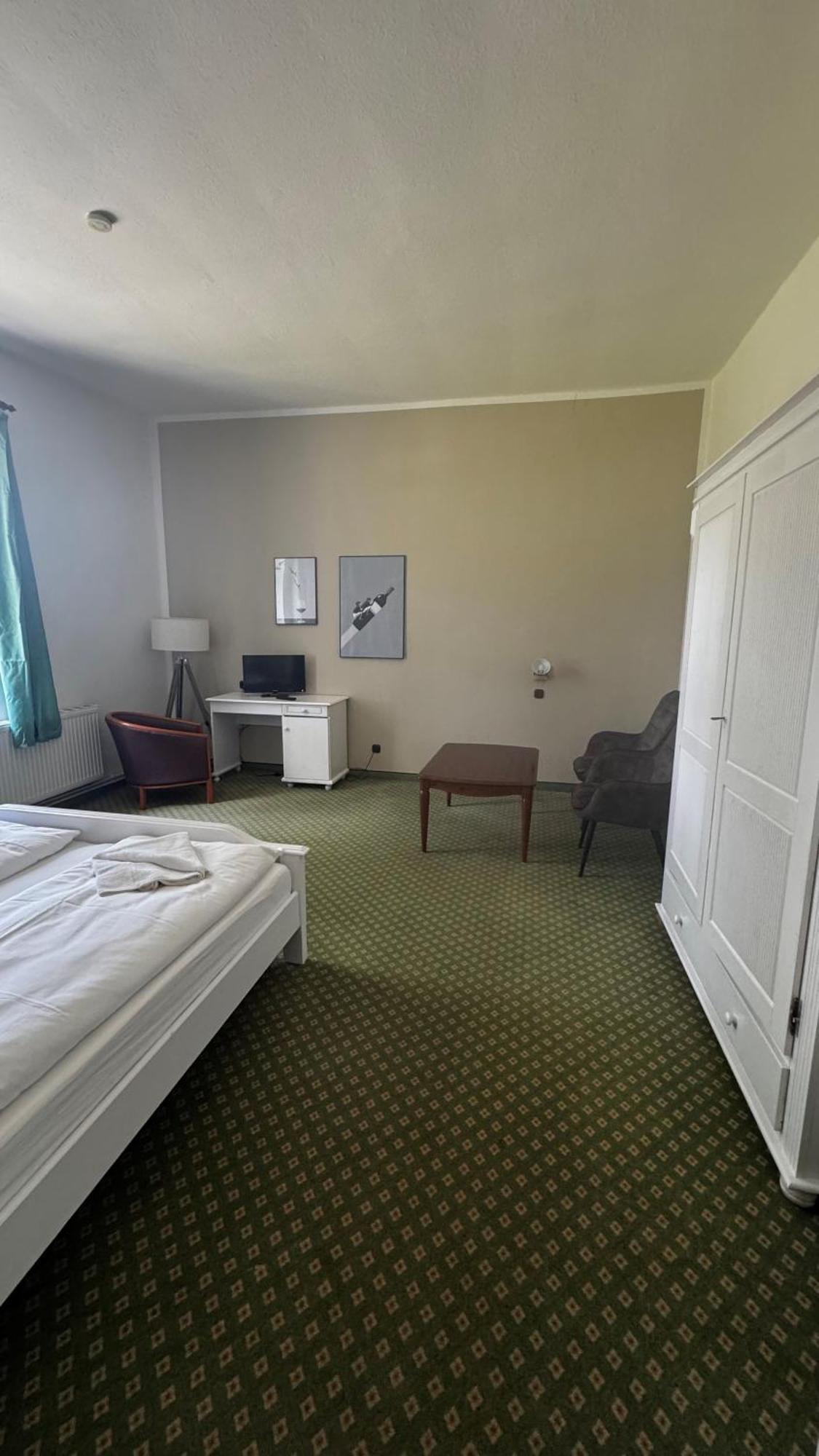 Budget Double Room Annex