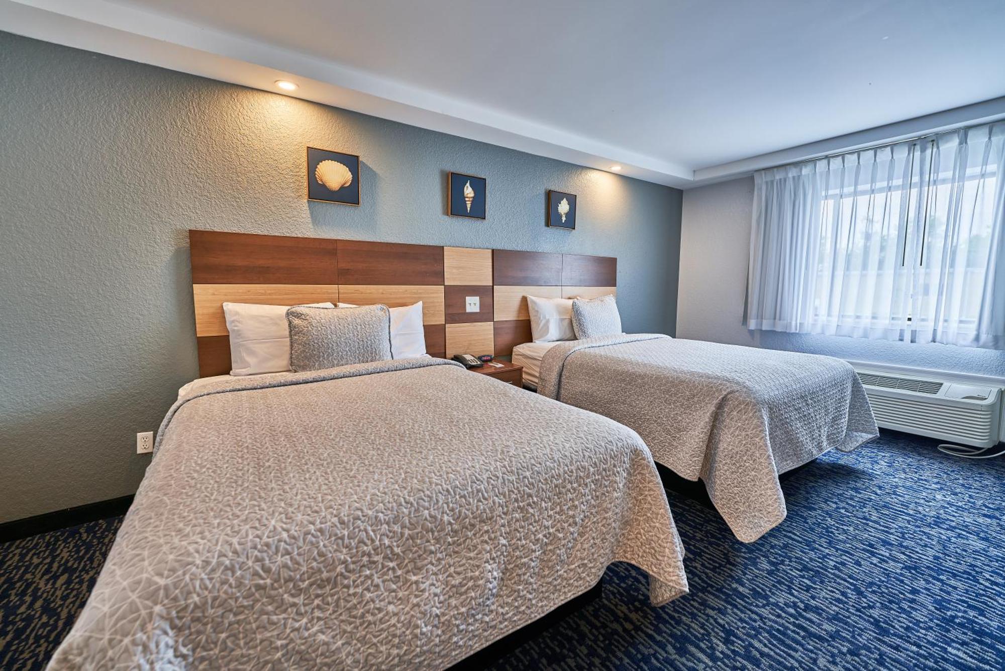 Regency Suite