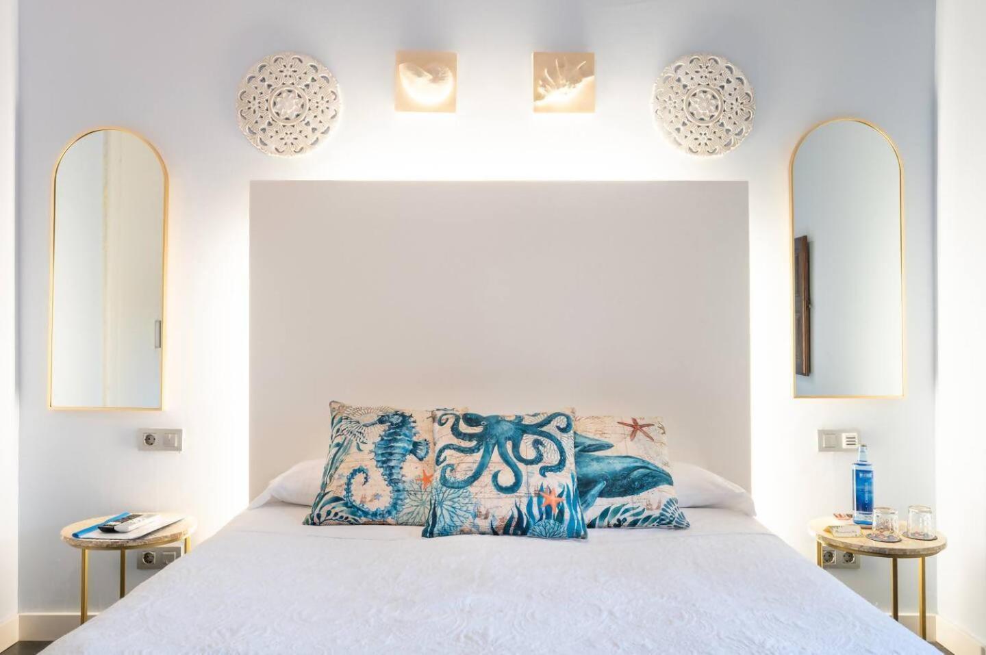 Habitación adaptada para personas con movilidad reducida - Cama grande