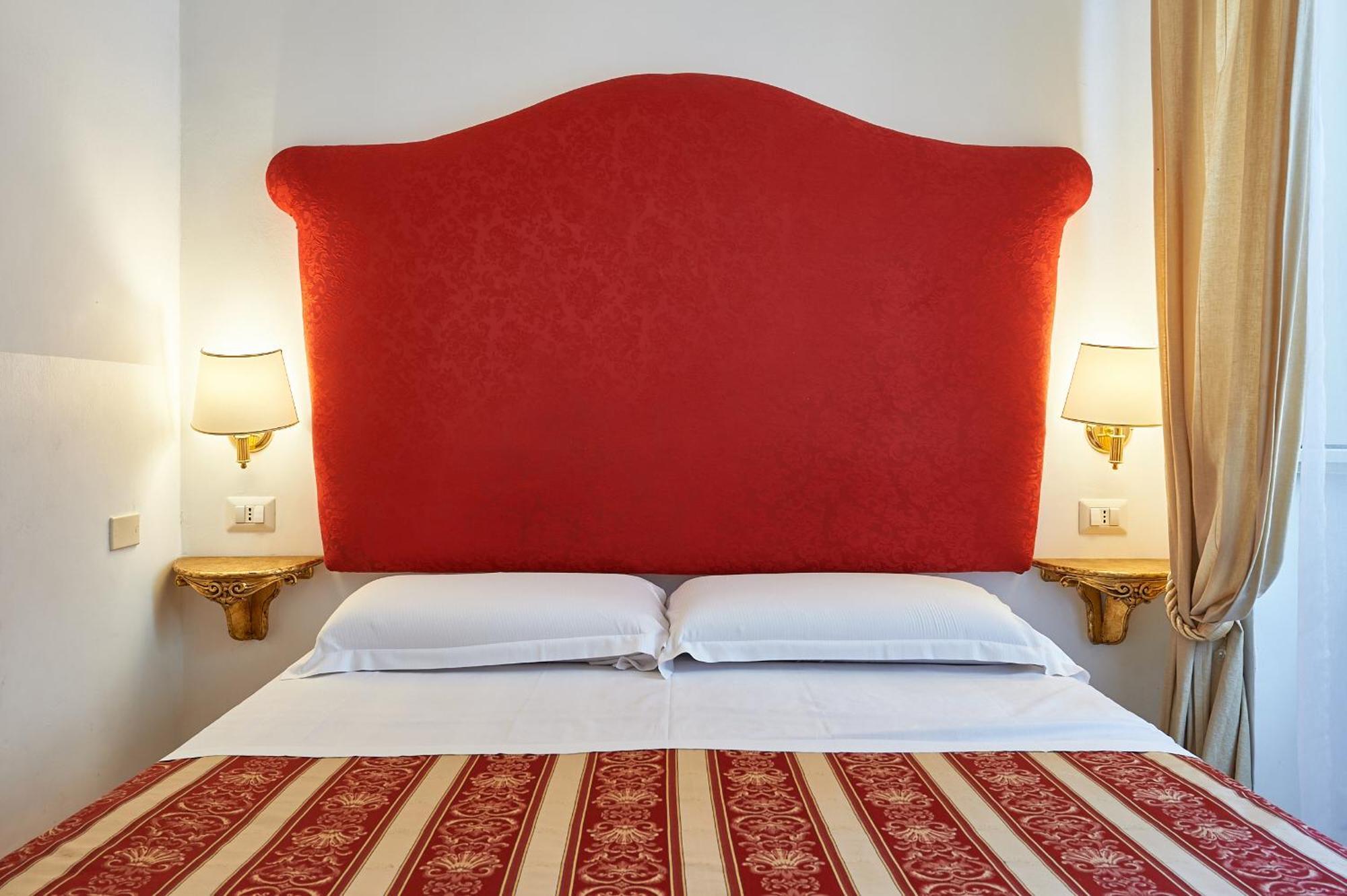 Standard Double Room,1683803071:JPEG