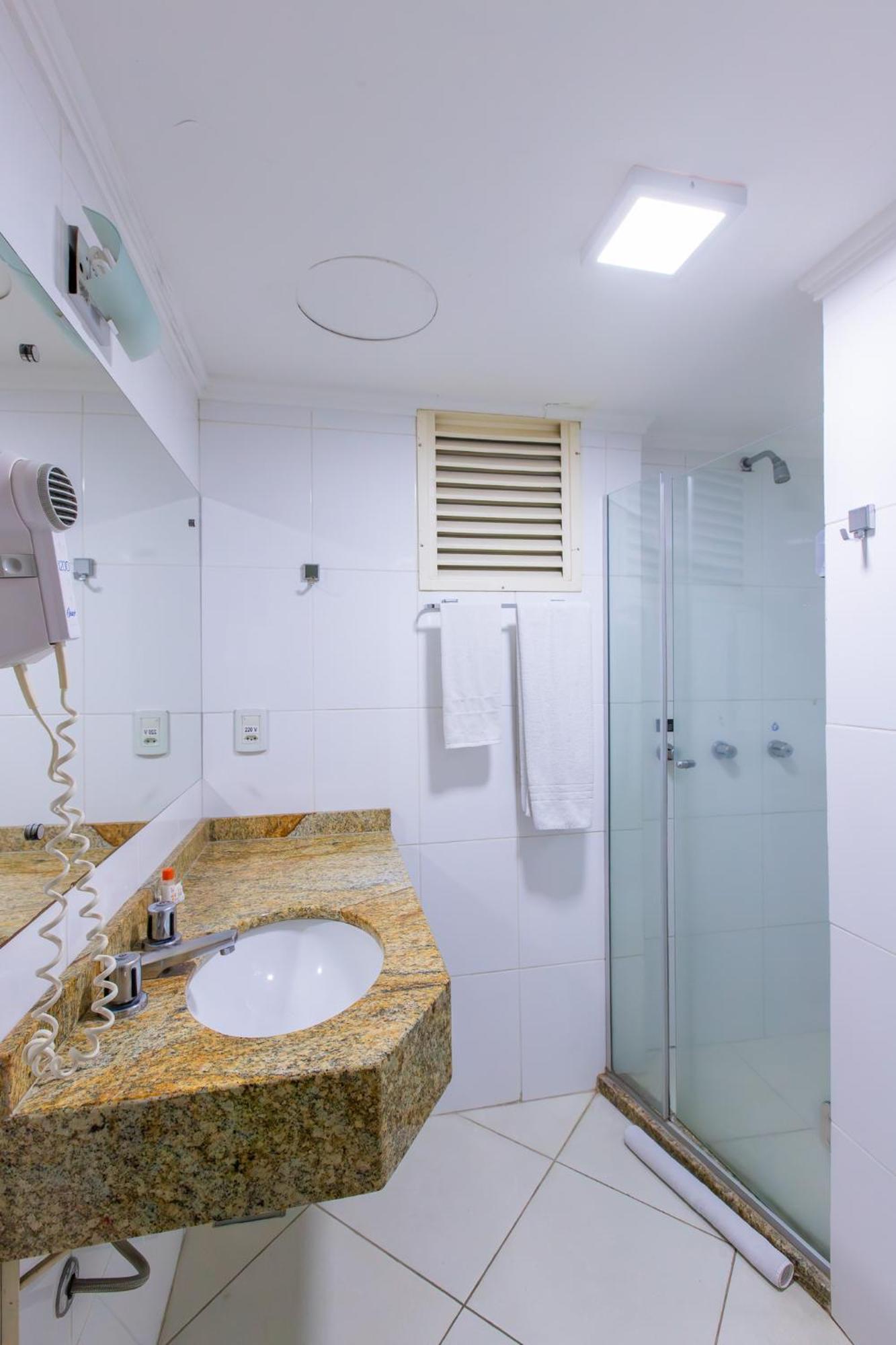 Quarto Triplo Standard