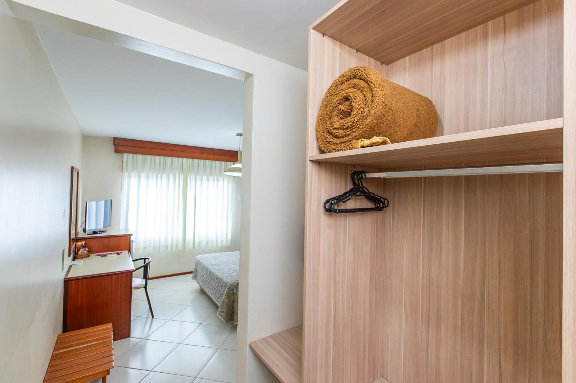 Quarto Duplo Standard