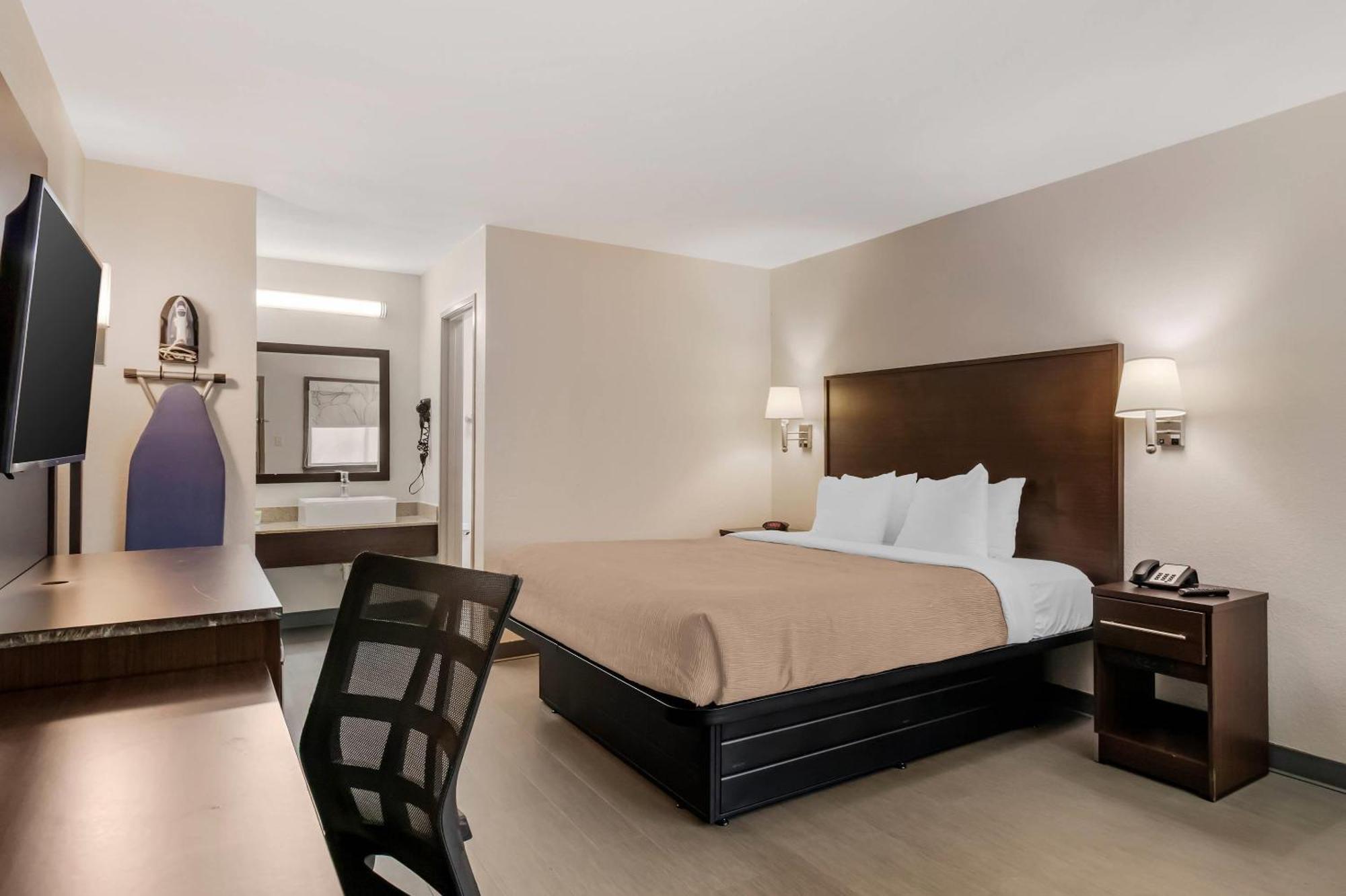 Habitación Estándar con cama extragrande - No fumadores