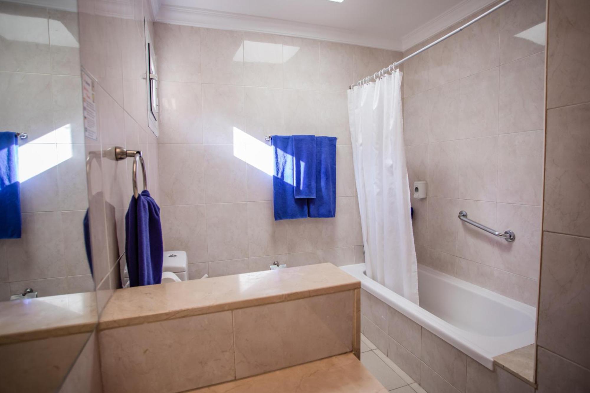 Large Classic One bedroom bungalow,1692124649:JPEG