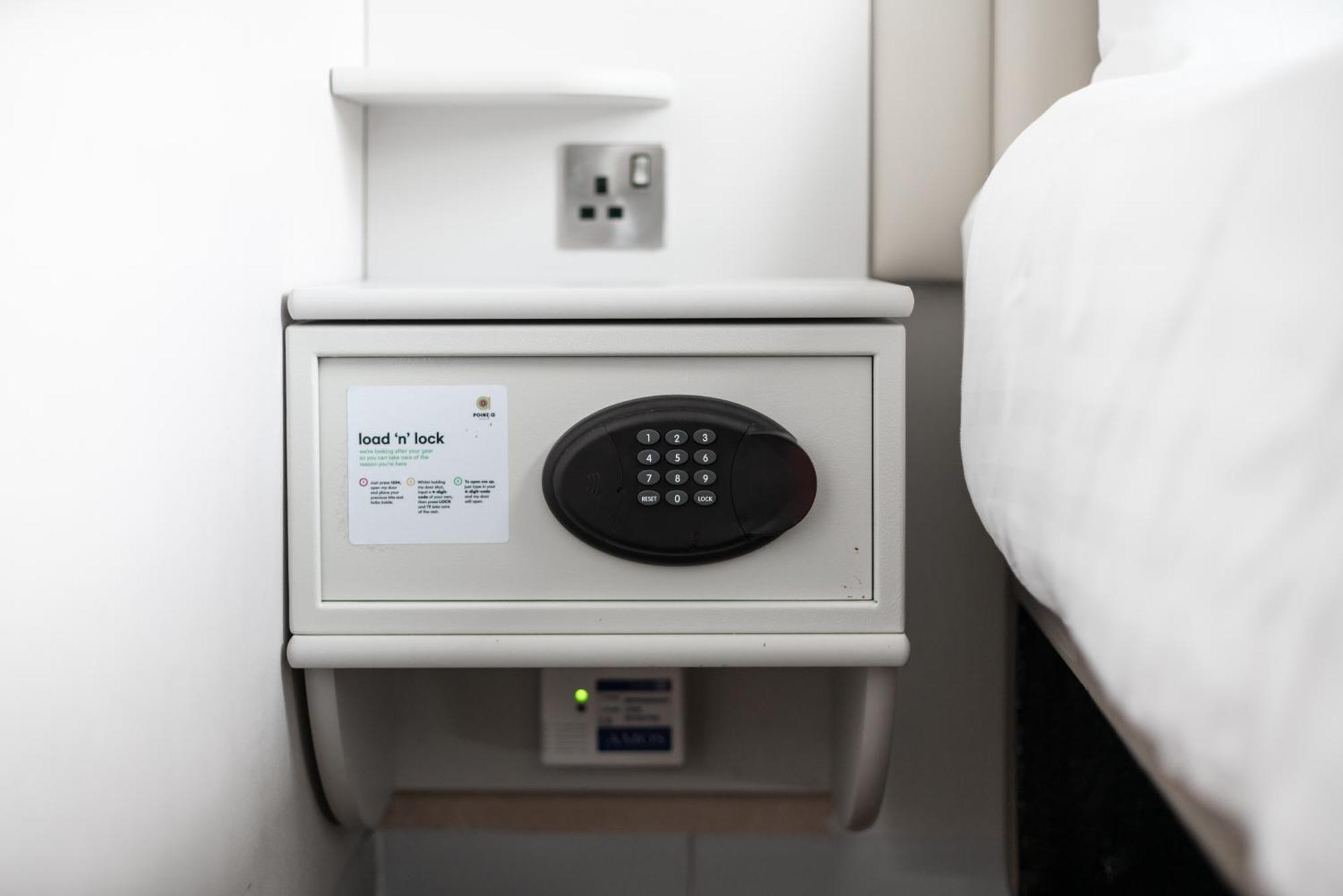 Chambre Double Accessible avec Fenêtre