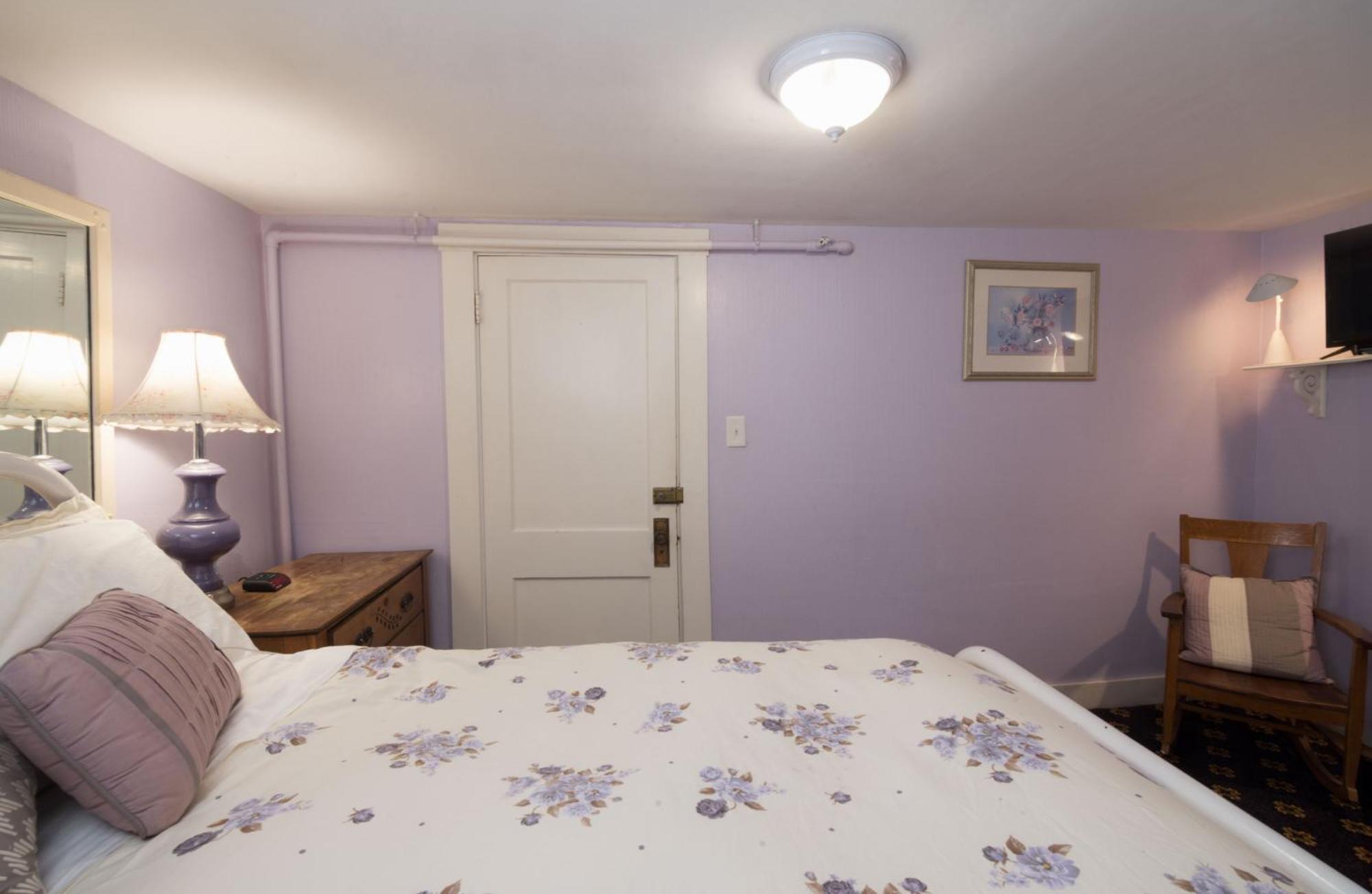 Small Double Room