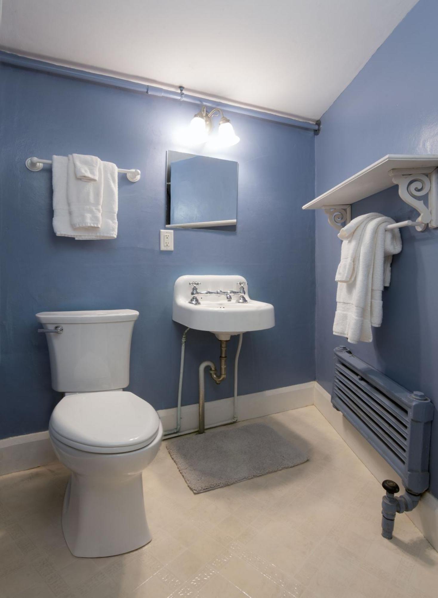 Small Double Room