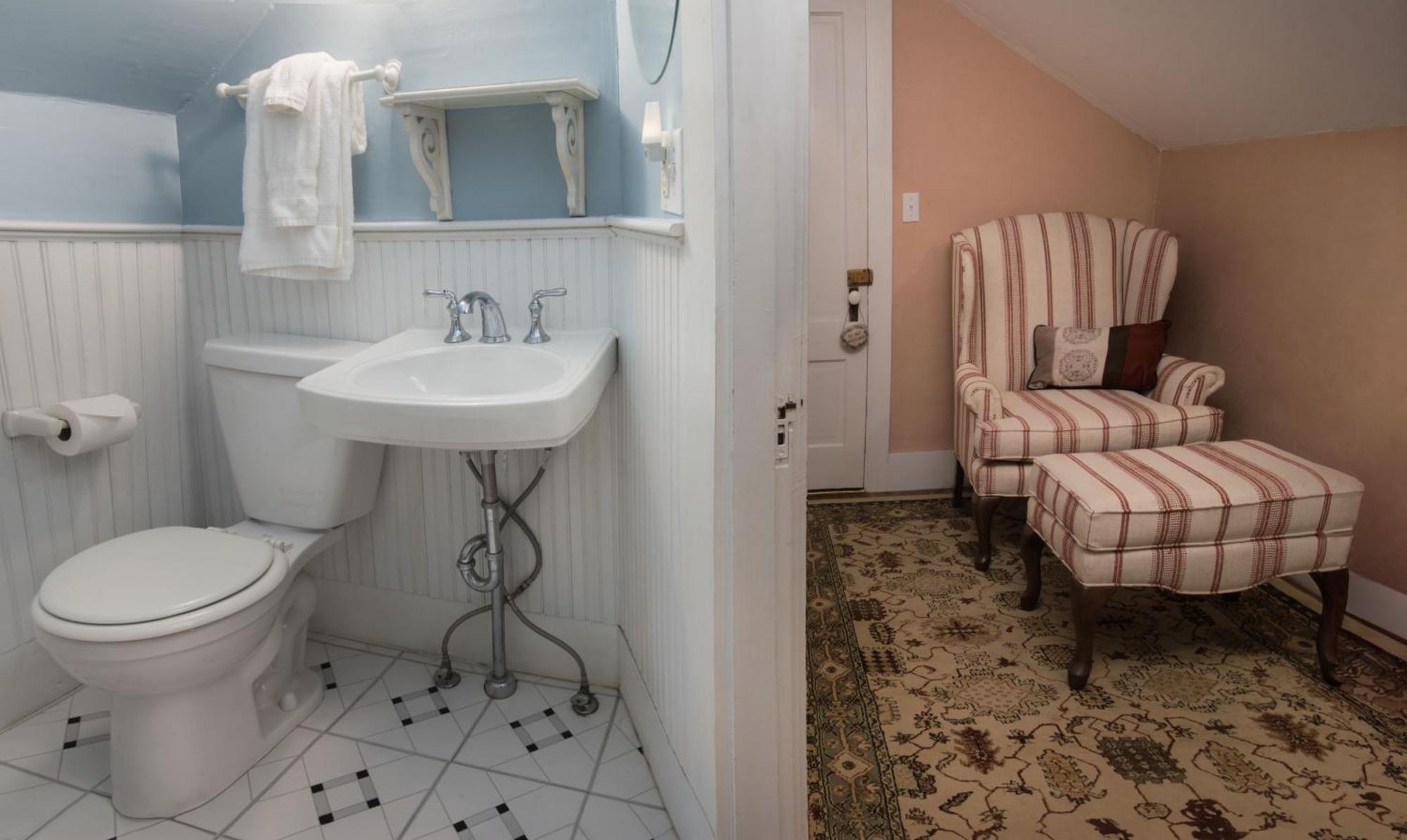 Queen Room