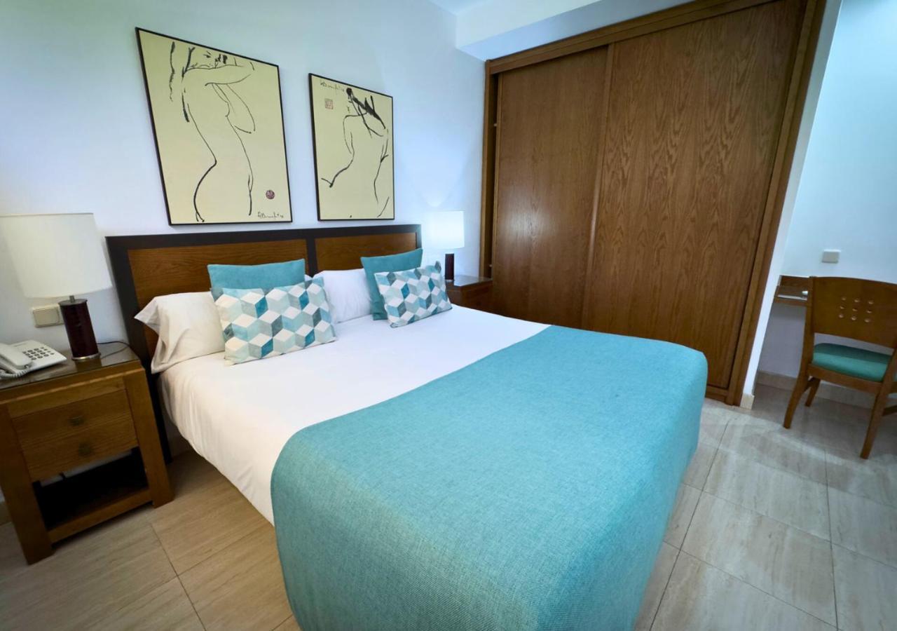 Two-Bedroom Apartment with Sea View