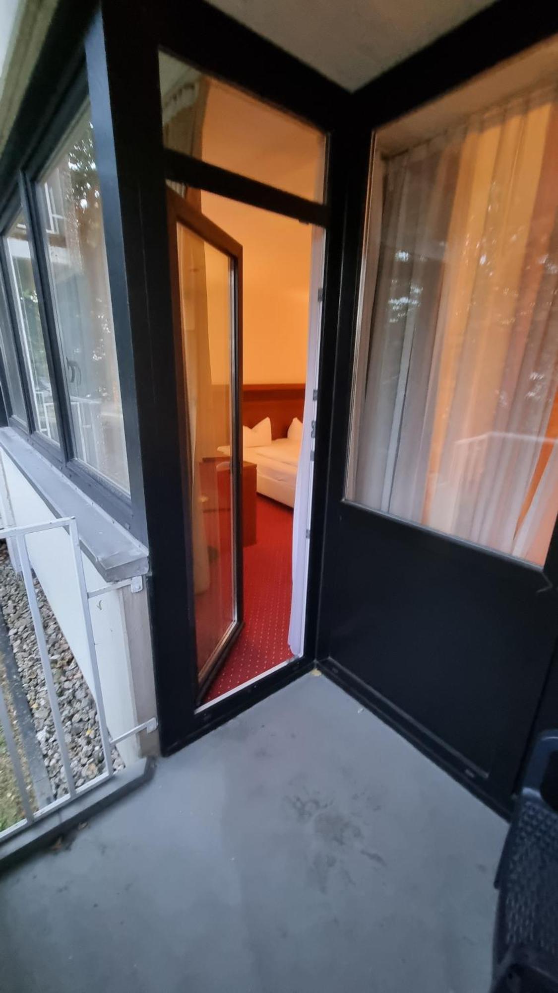 Double or Twin Room Balcony