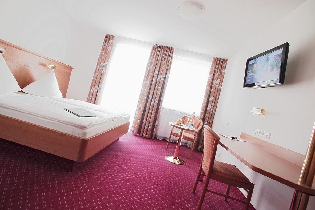Comfort Double or Twin Room
