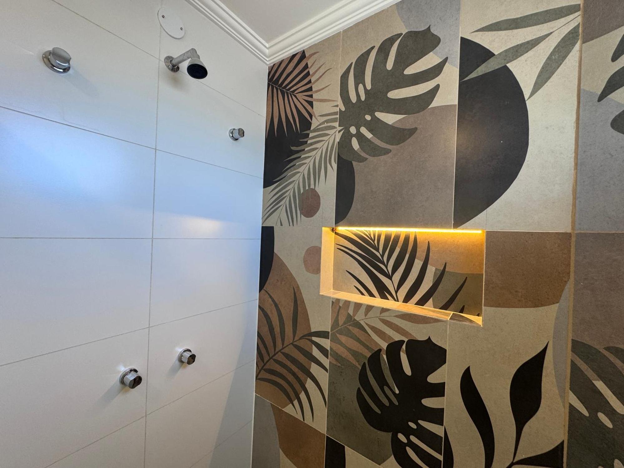 Queen Suite Spa Bath
