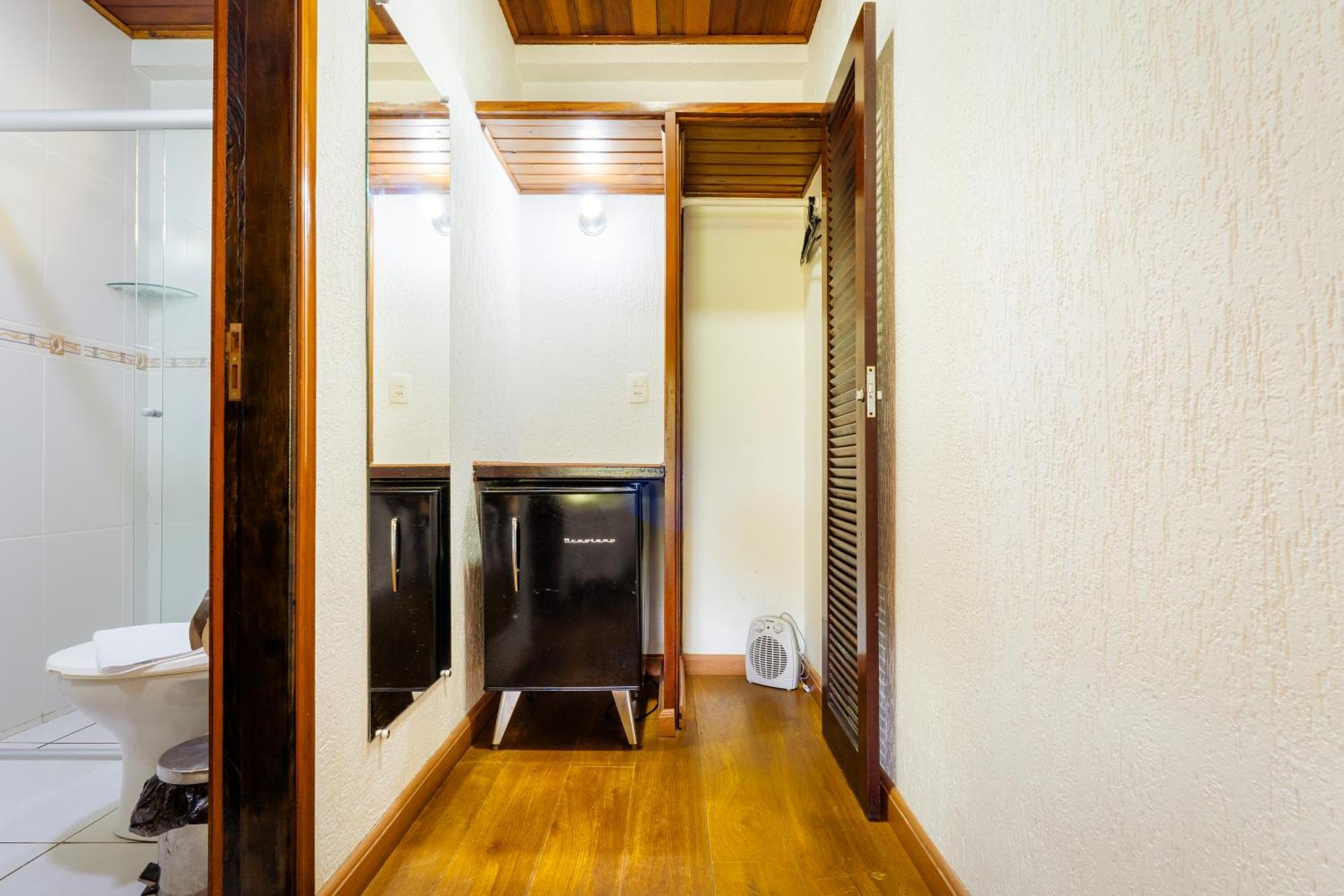 Luxury Triple Room,1703581215:JPEG