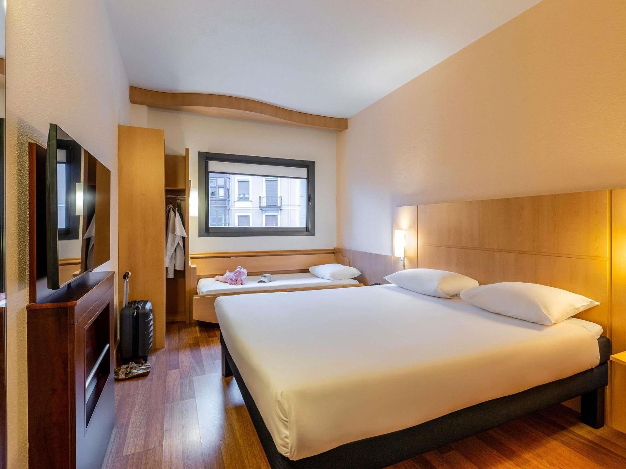 Standard Double Room Extra Bed