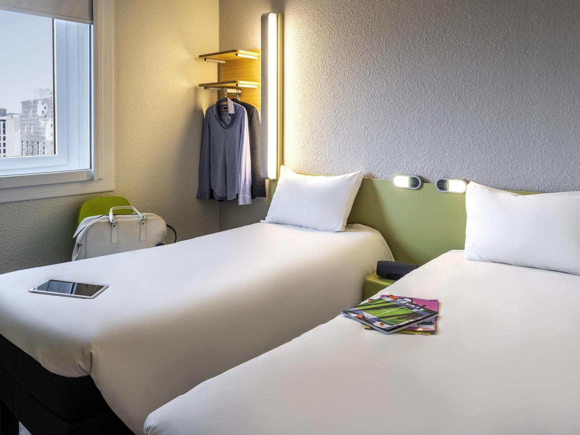 Standard Twin Room,1704954983:JPEG