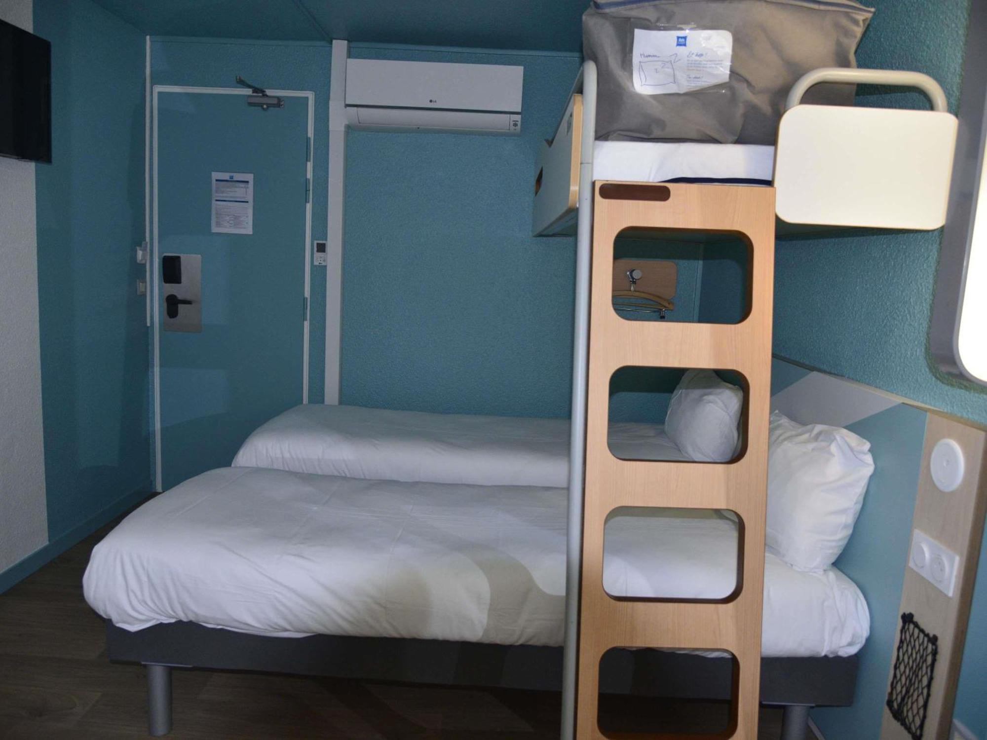 Standard Triple Room,1704955613:JPEG