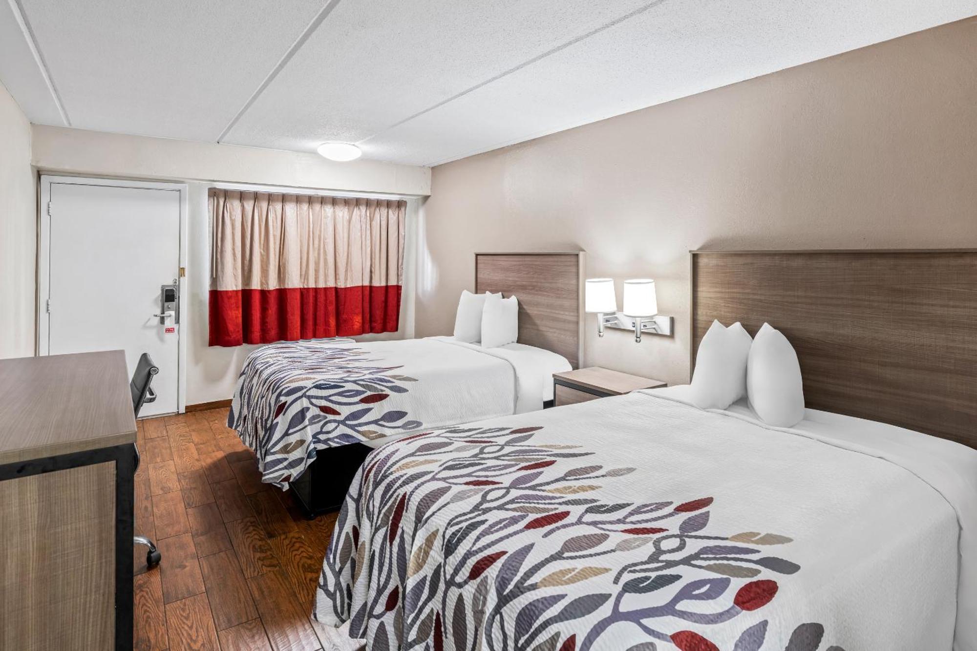 Deluxe Room Two Double Beds Non-Smoking