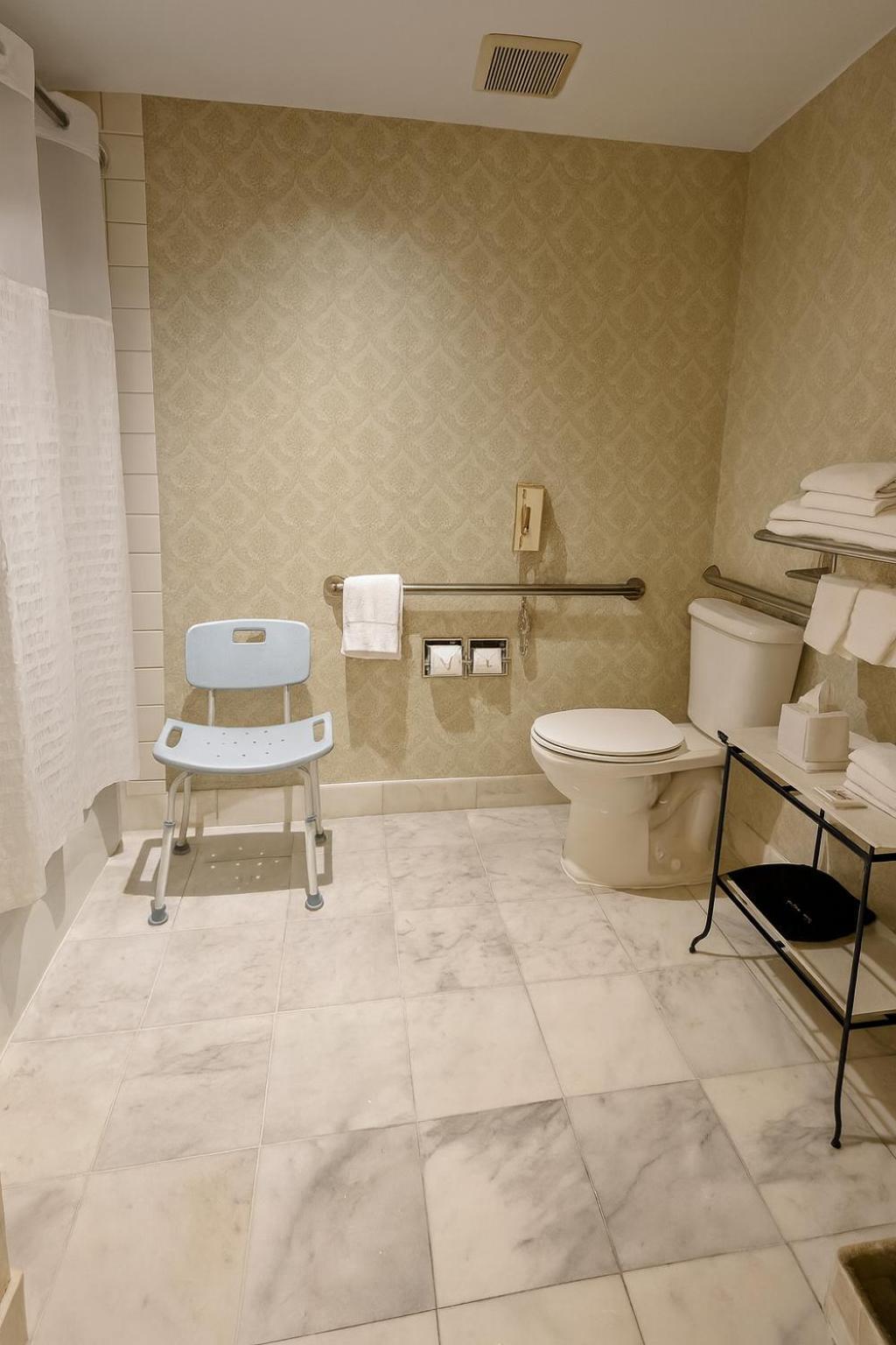 Queen Room with Two Queen Beds - Disability Access