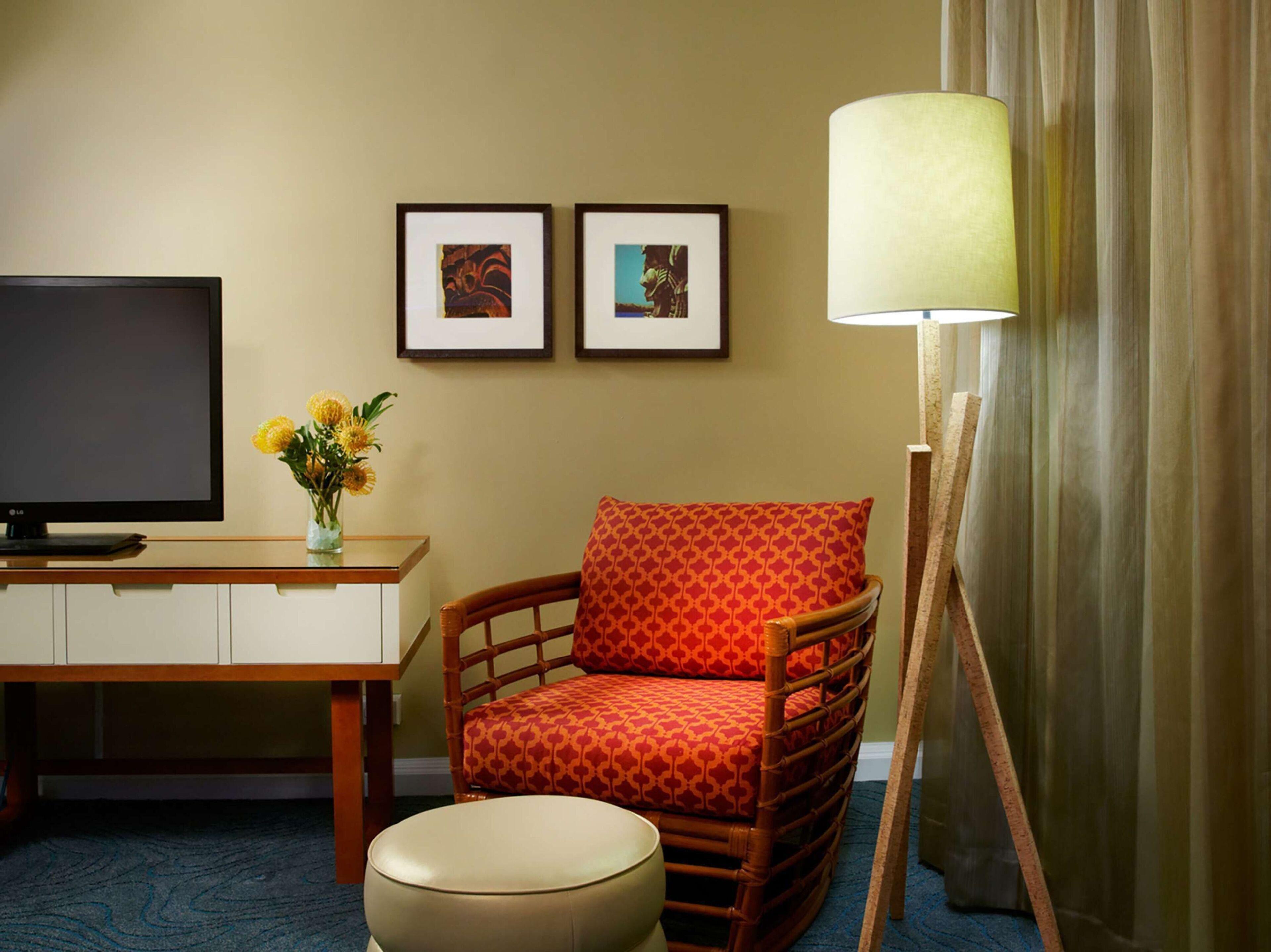 Club Suite King Bed