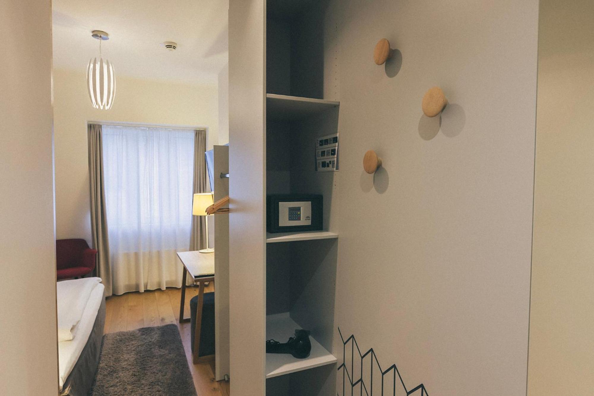 Single Room