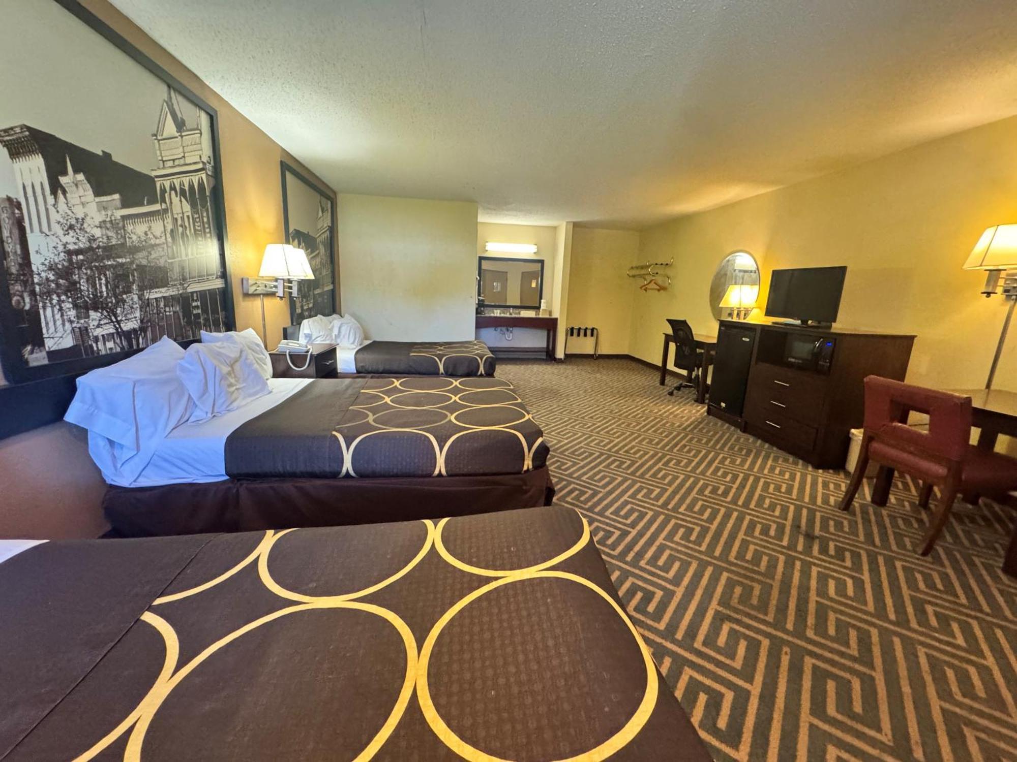 Double Room with Three Double Beds - Non-Smoking