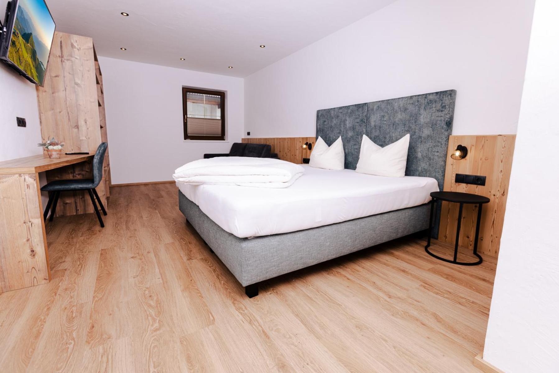 Premium Quadruple Room