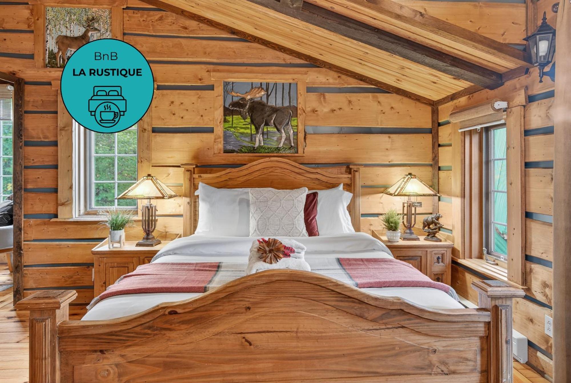 Deluxe Double Room with Bath