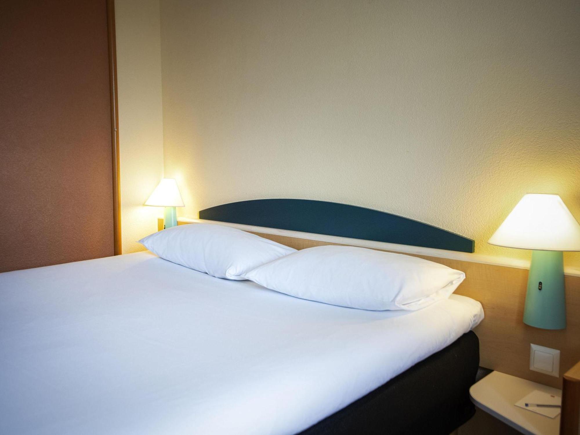 Standard Double Room,1717026116:JPEG