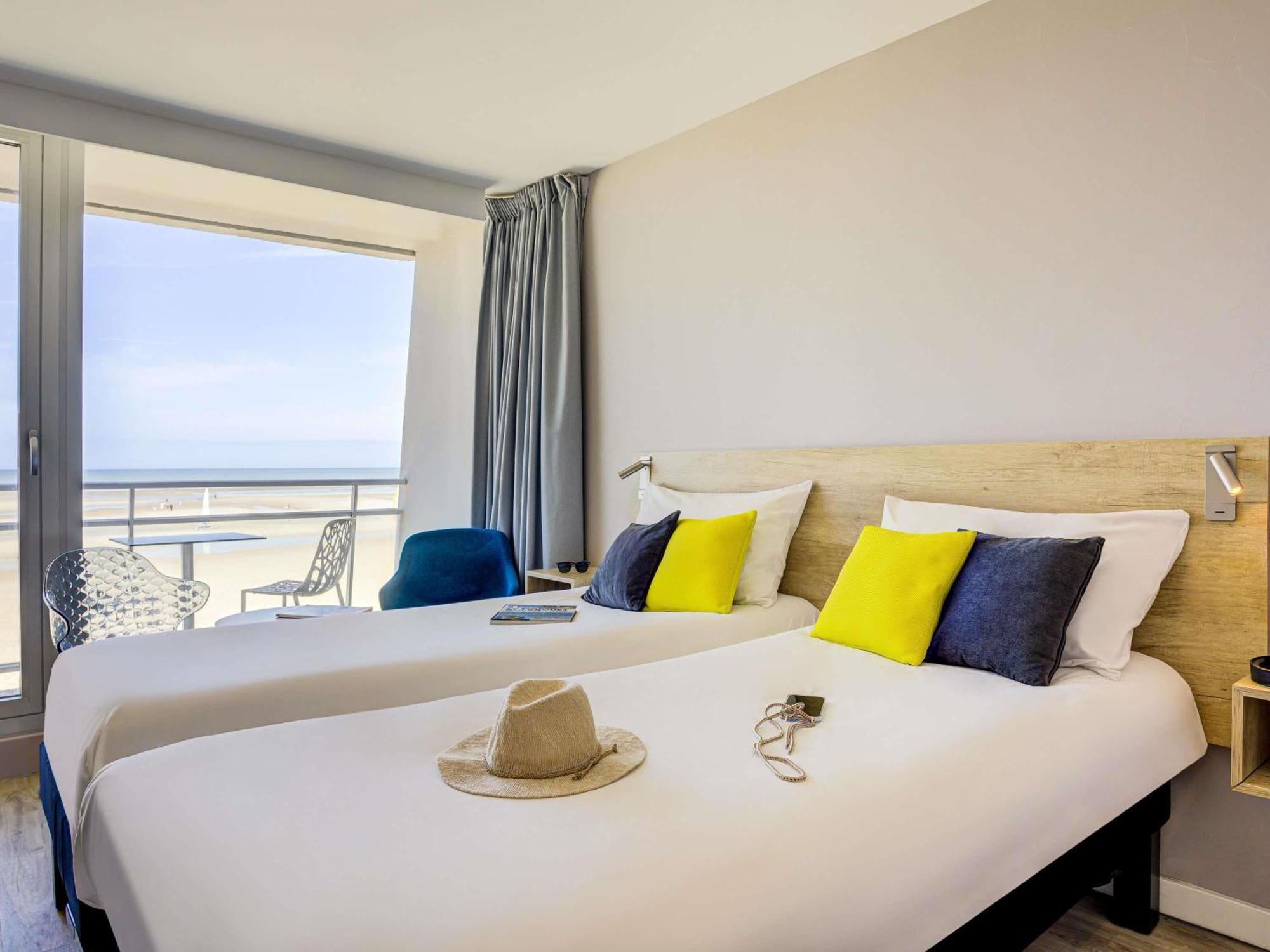 Standard Twin Room with Balcony - Sea View