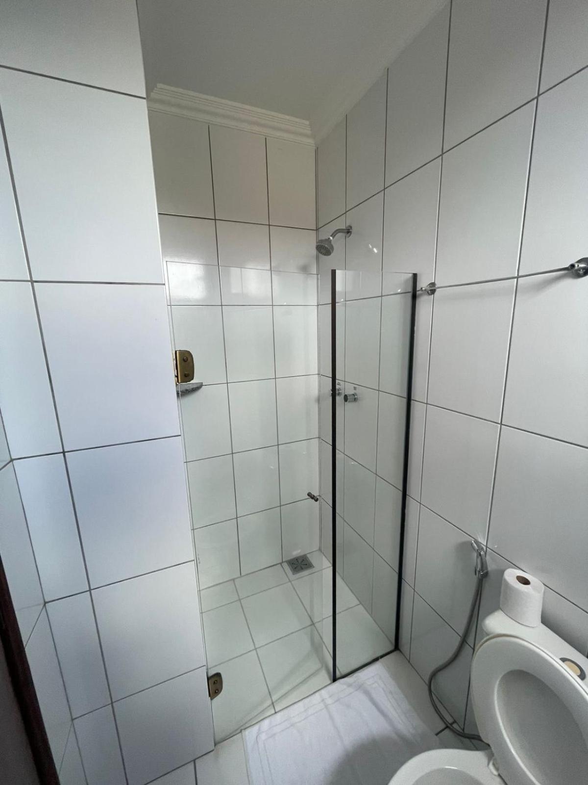 Quarto Individual Econômico