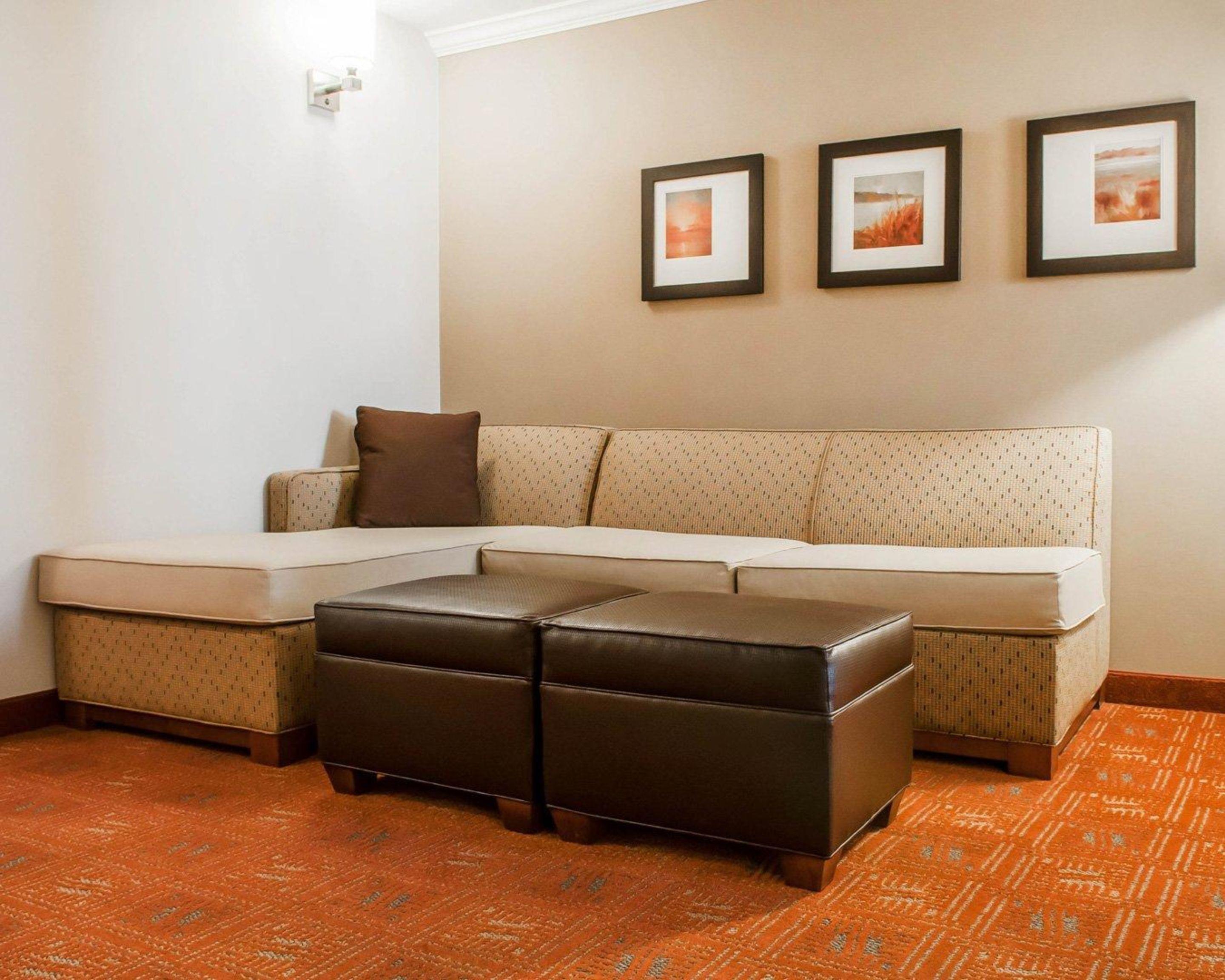 King Suite - Non-Smoking/Pet Friendly