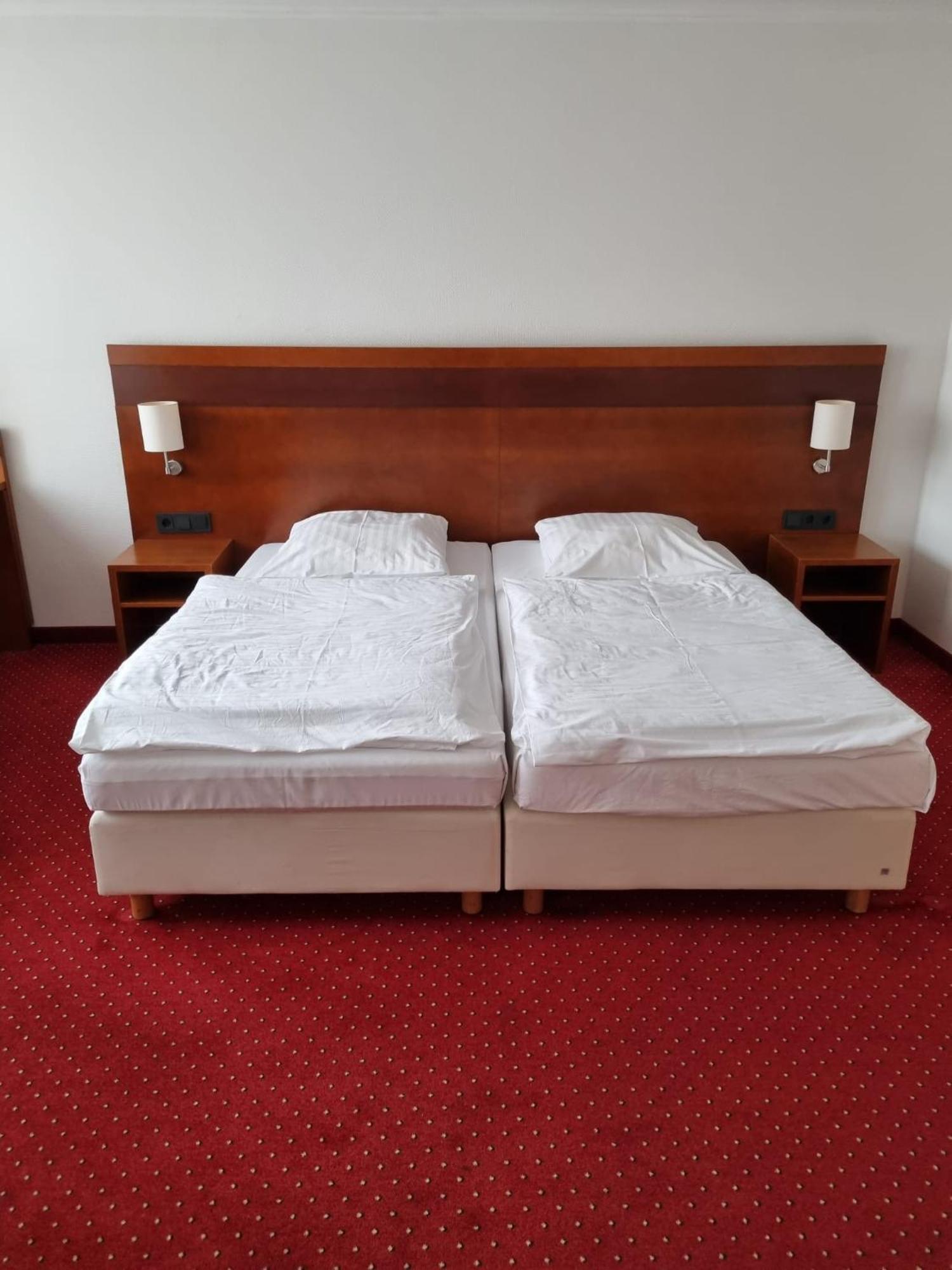Double or Twin Room Balcony