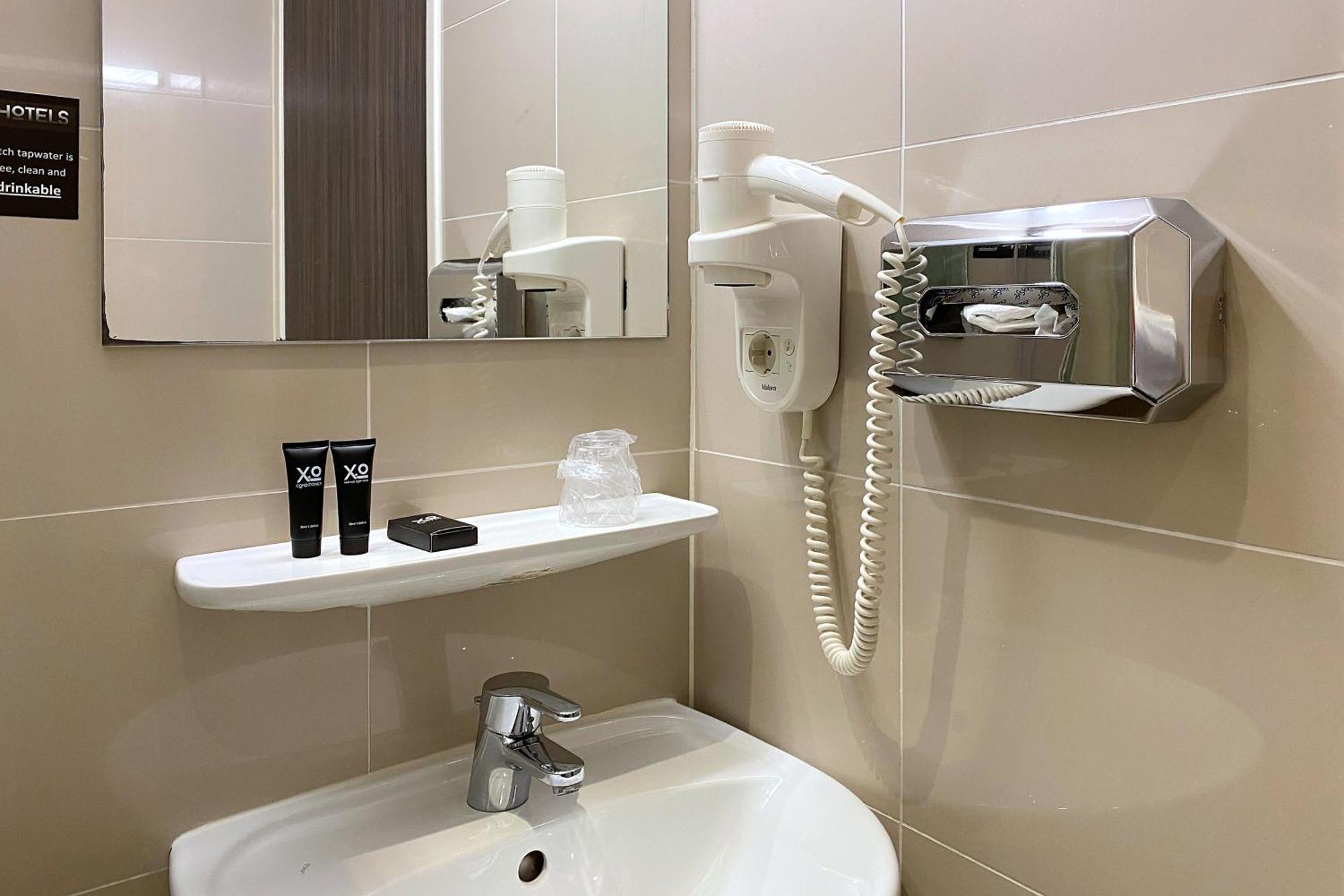 Small Single Room