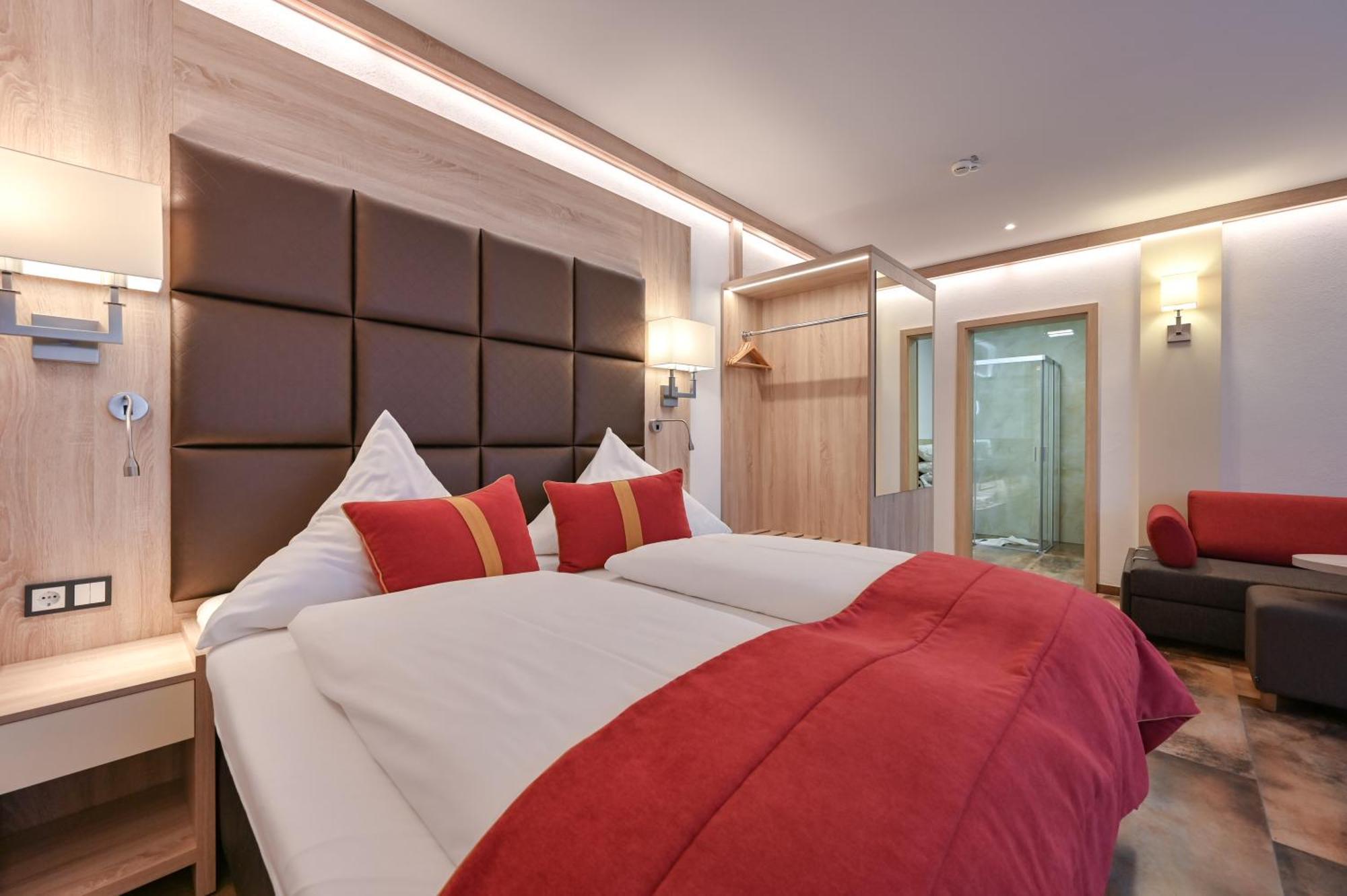 Deluxe Quadruple Room
