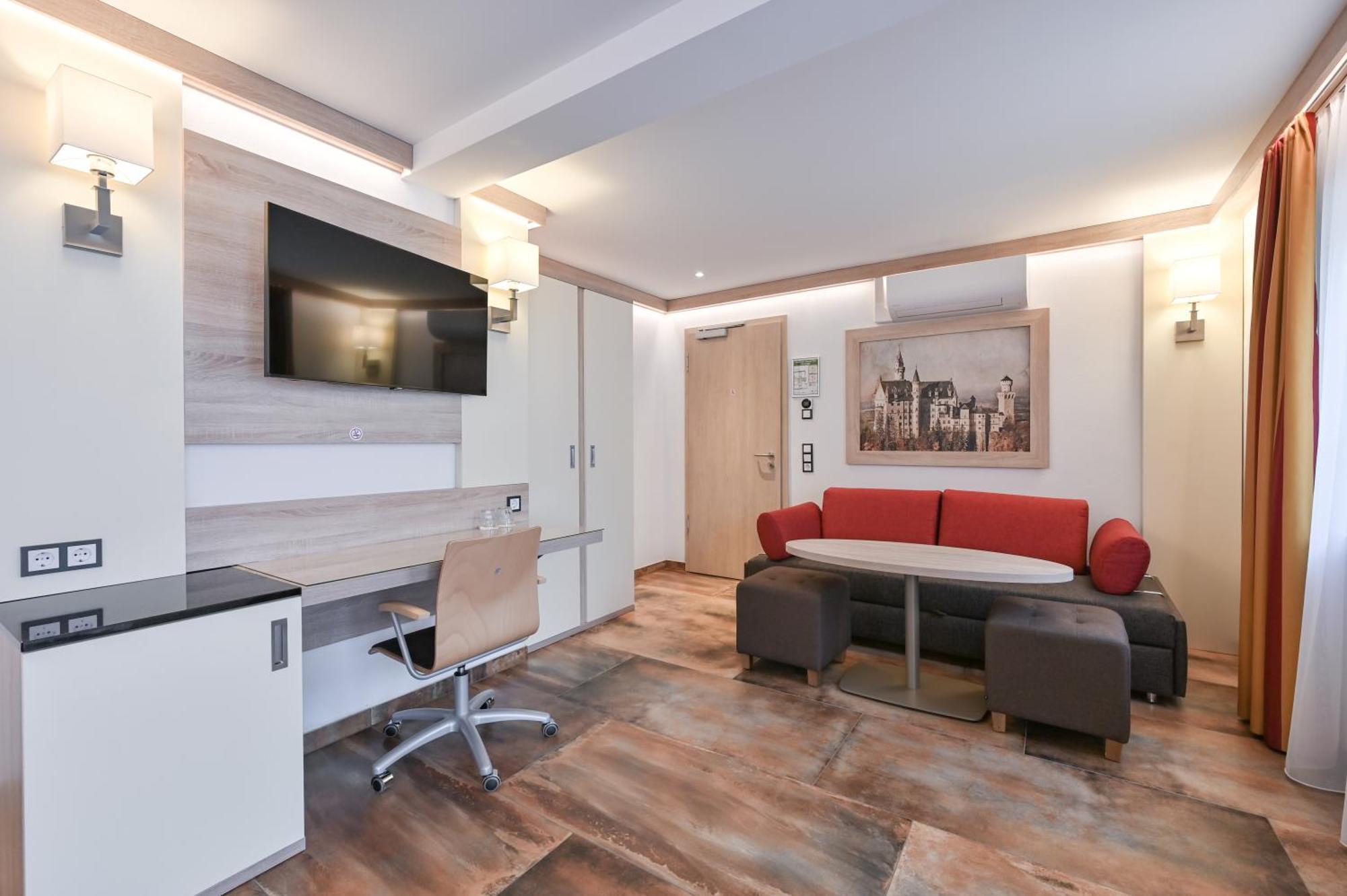 Premium Quadruple Room