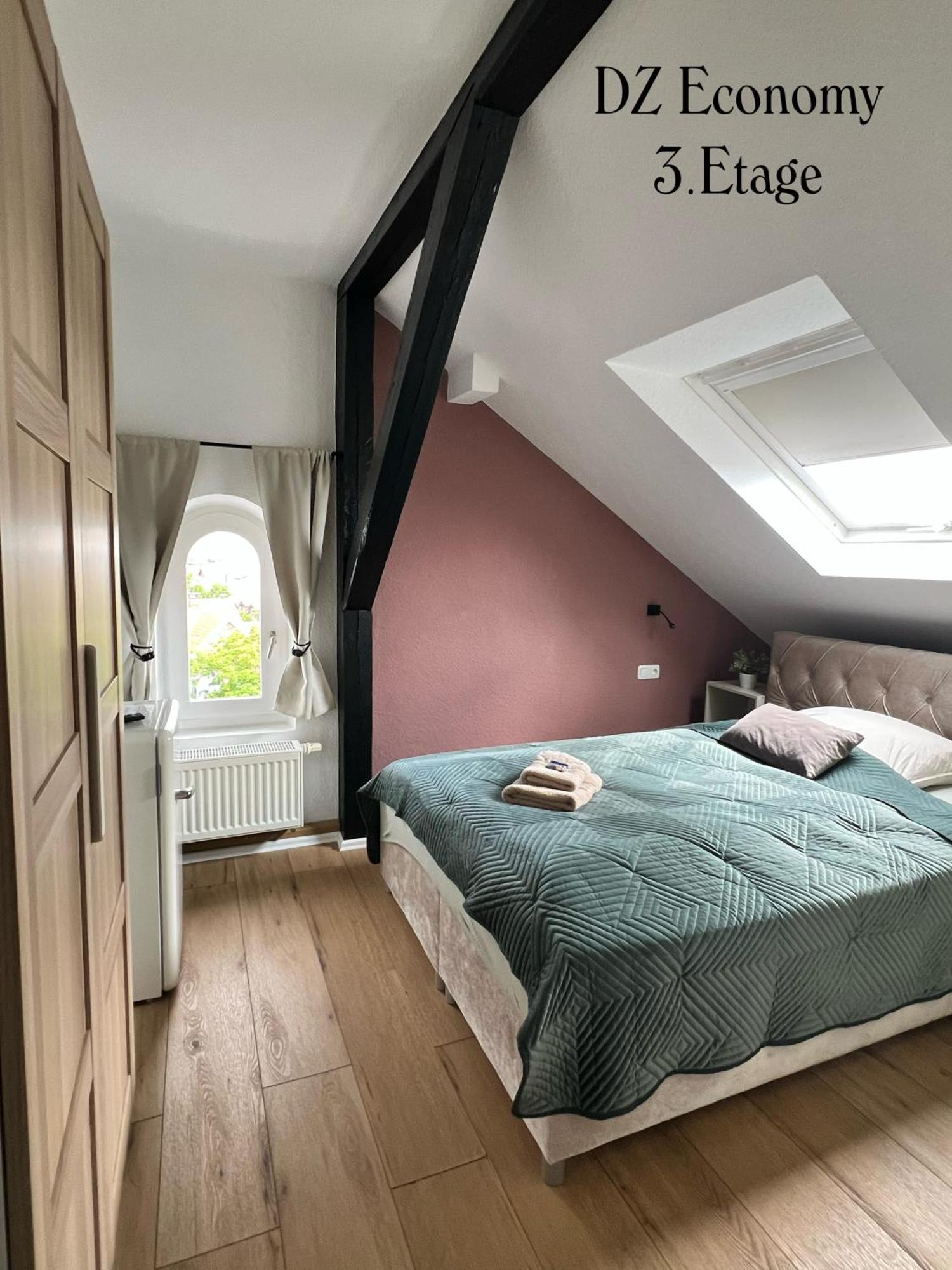 Economy Double Room