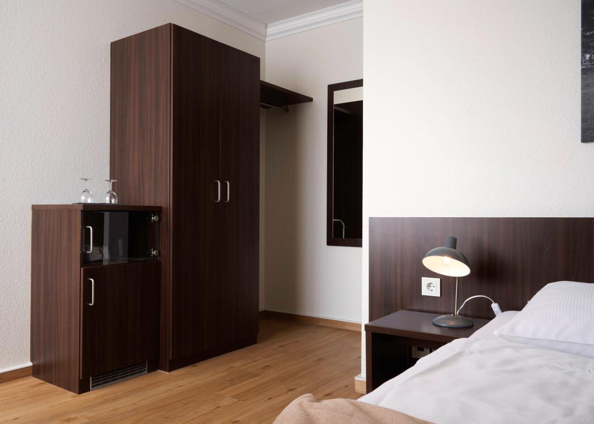 Large Double Room