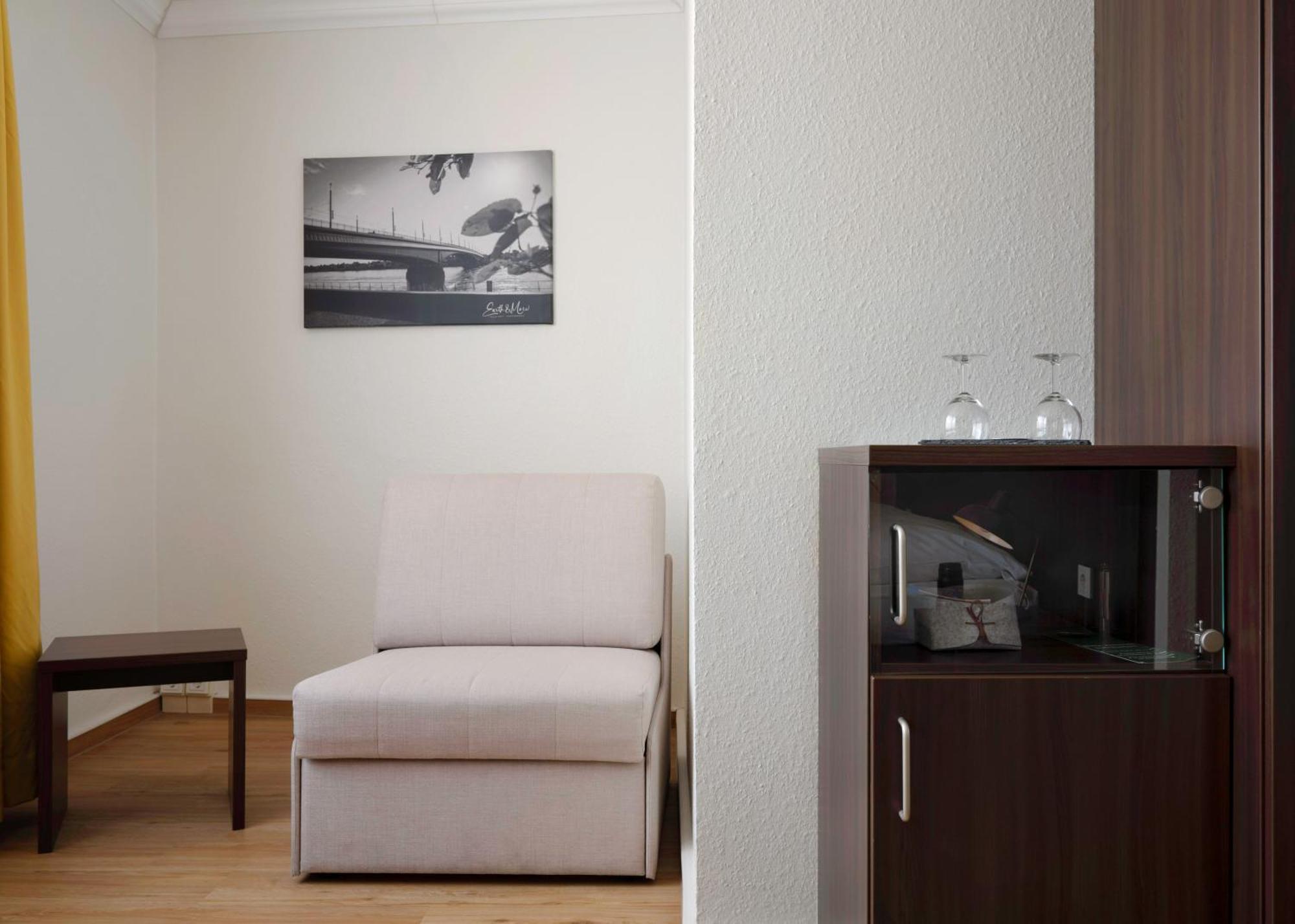Large Double Room