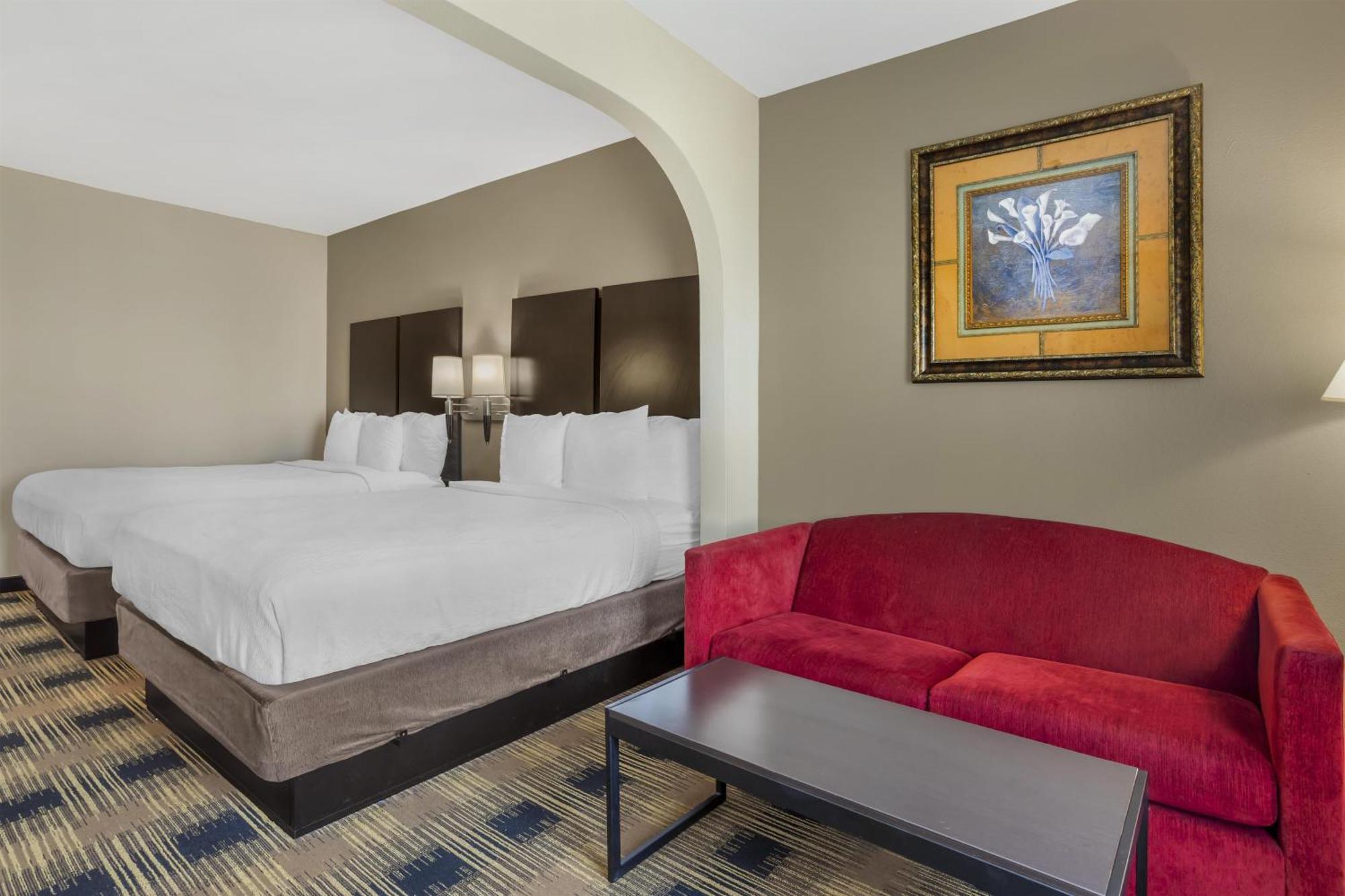 Queen Suite with Two Queen Beds